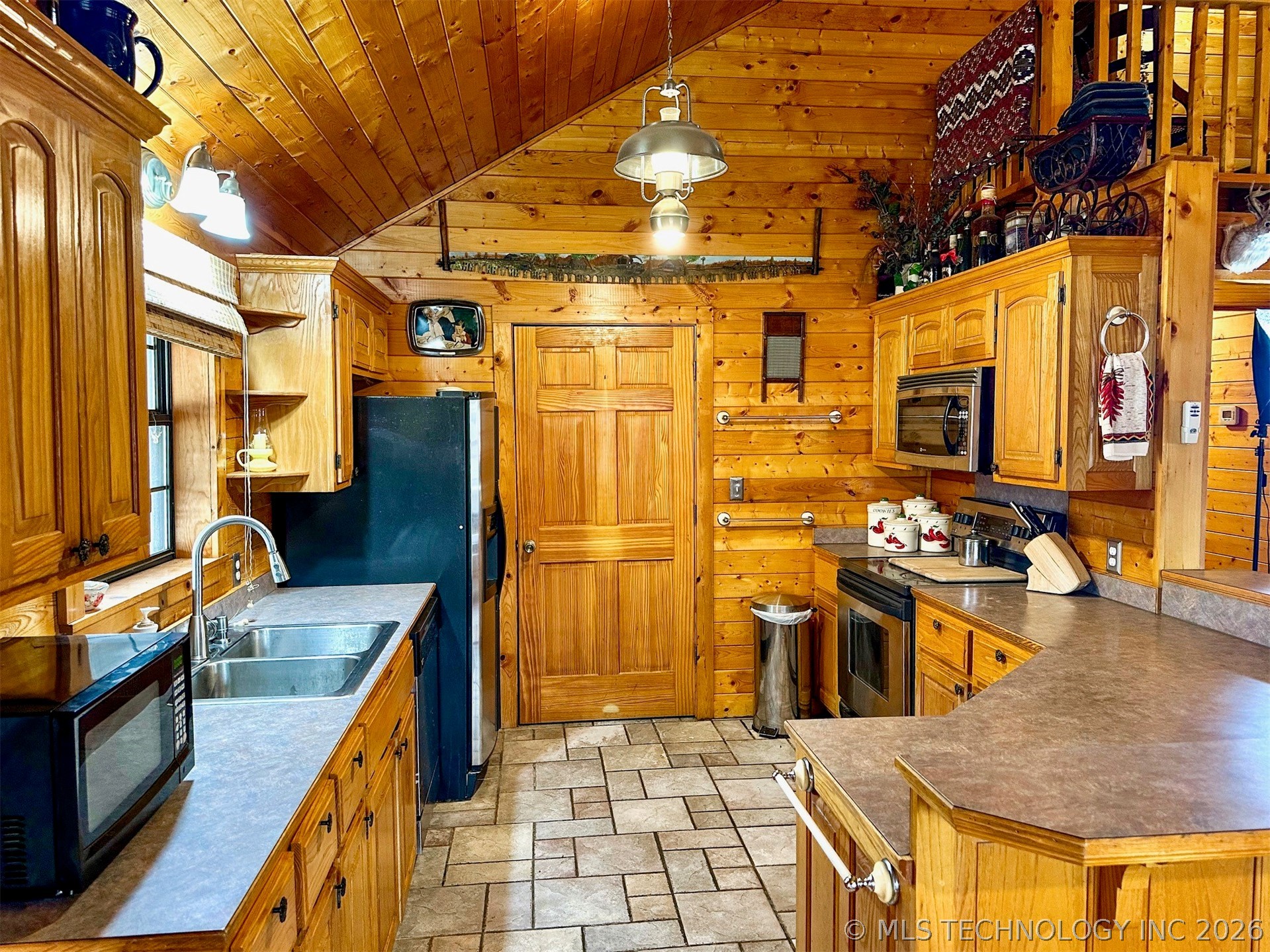 14356 S Highway 82 Peggs OK 74452