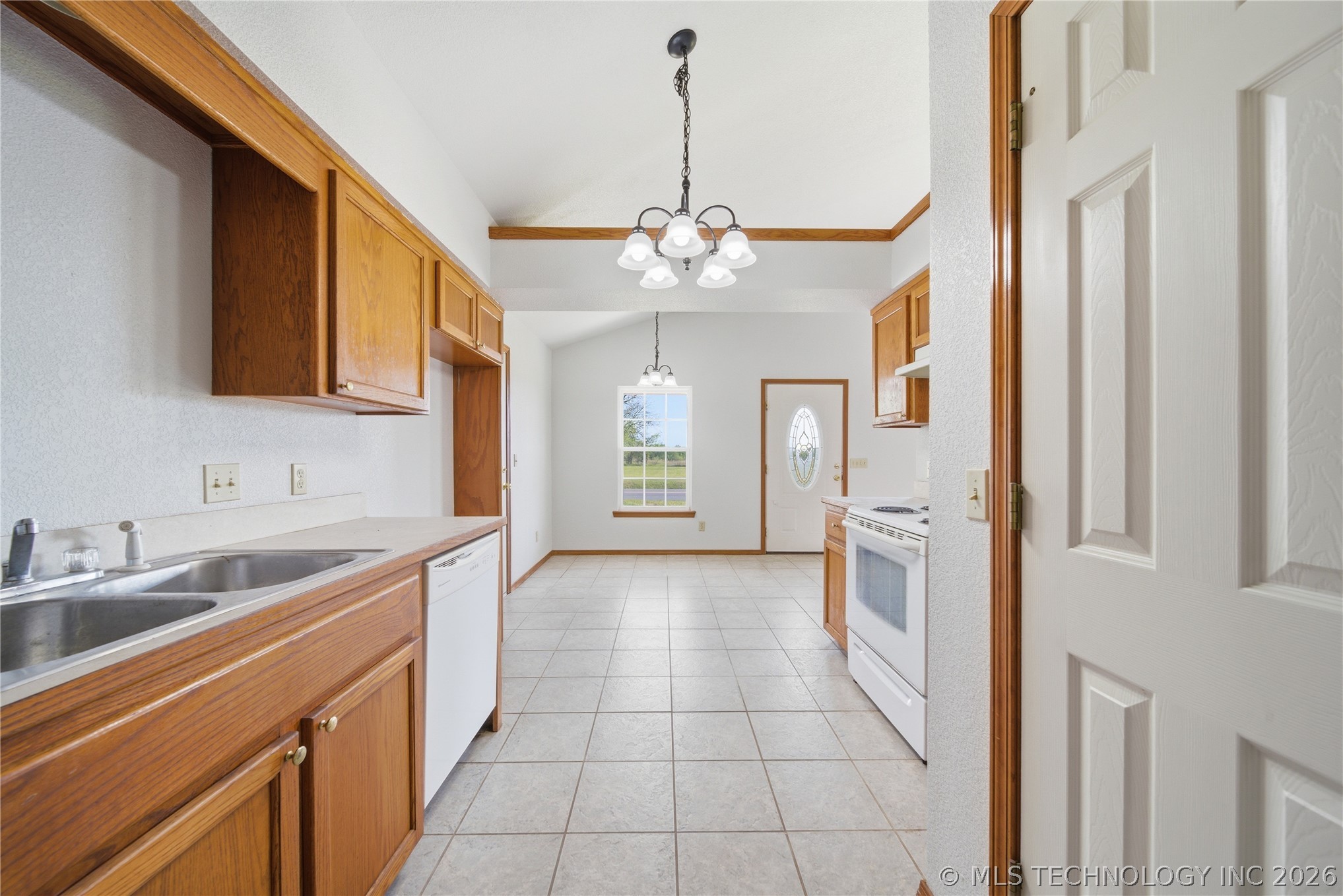 511 W Cemetery Road Oktaha OK 74450