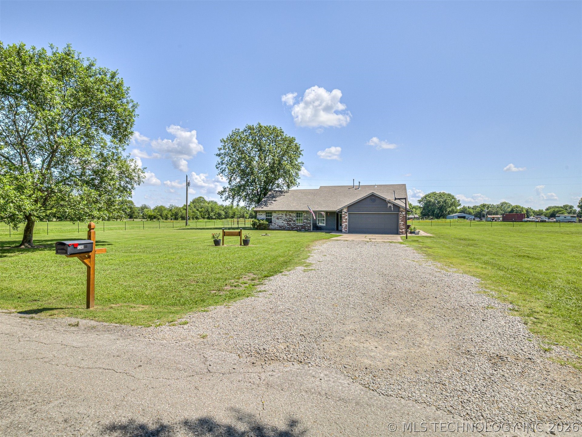 1240 E 163rd Street N Skiatook OK 74070