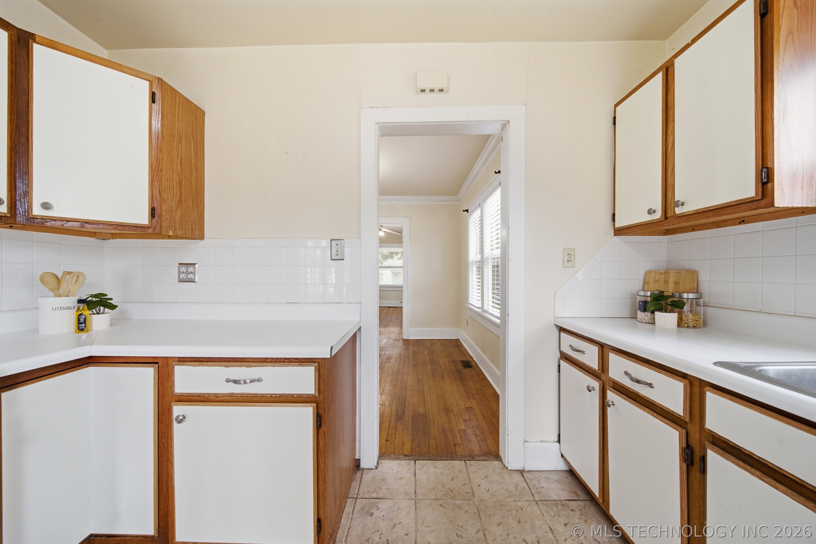 2214 E 12th Place Tulsa OK 74104