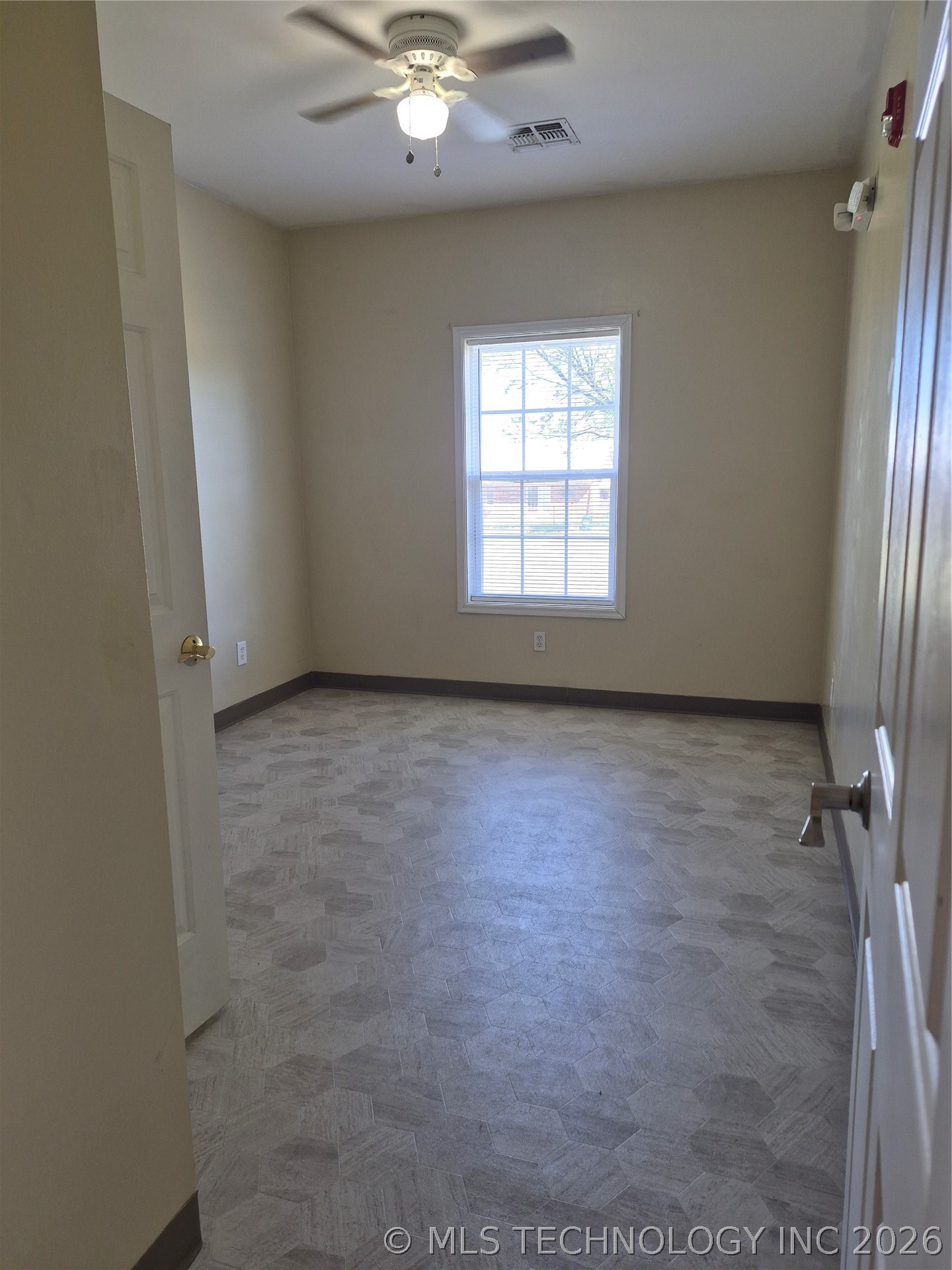 4 Hillcrest Way Okemah OK 74859