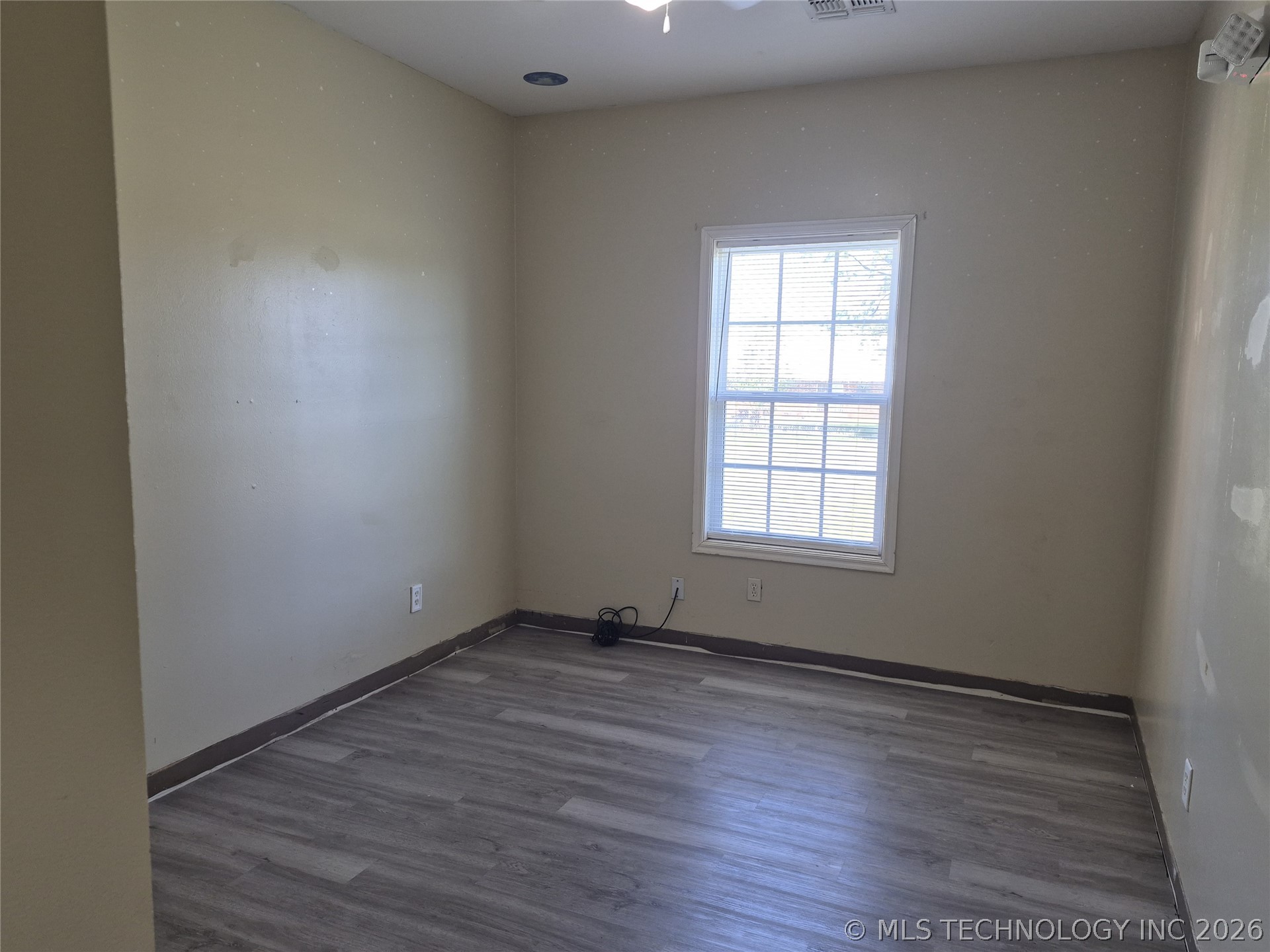4 Hillcrest Way Okemah OK 74859