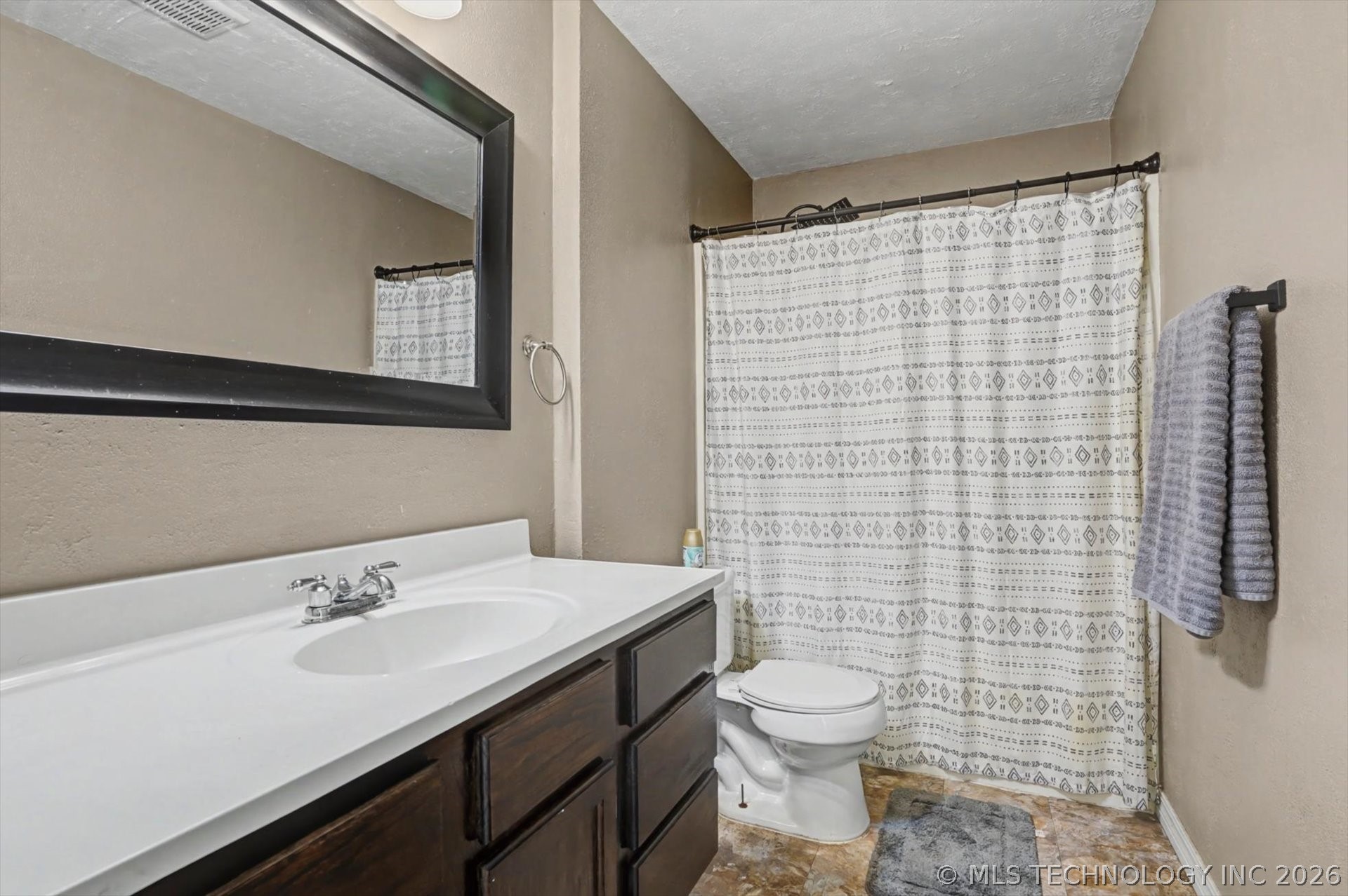 712 W 5th Street Skiatook OK 74070