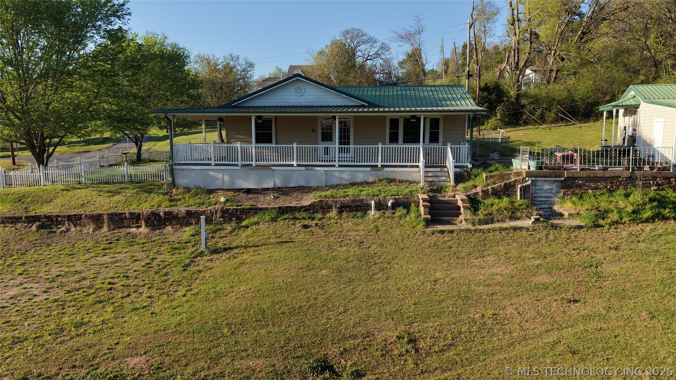306 NE 4th Wilburton OK 74578