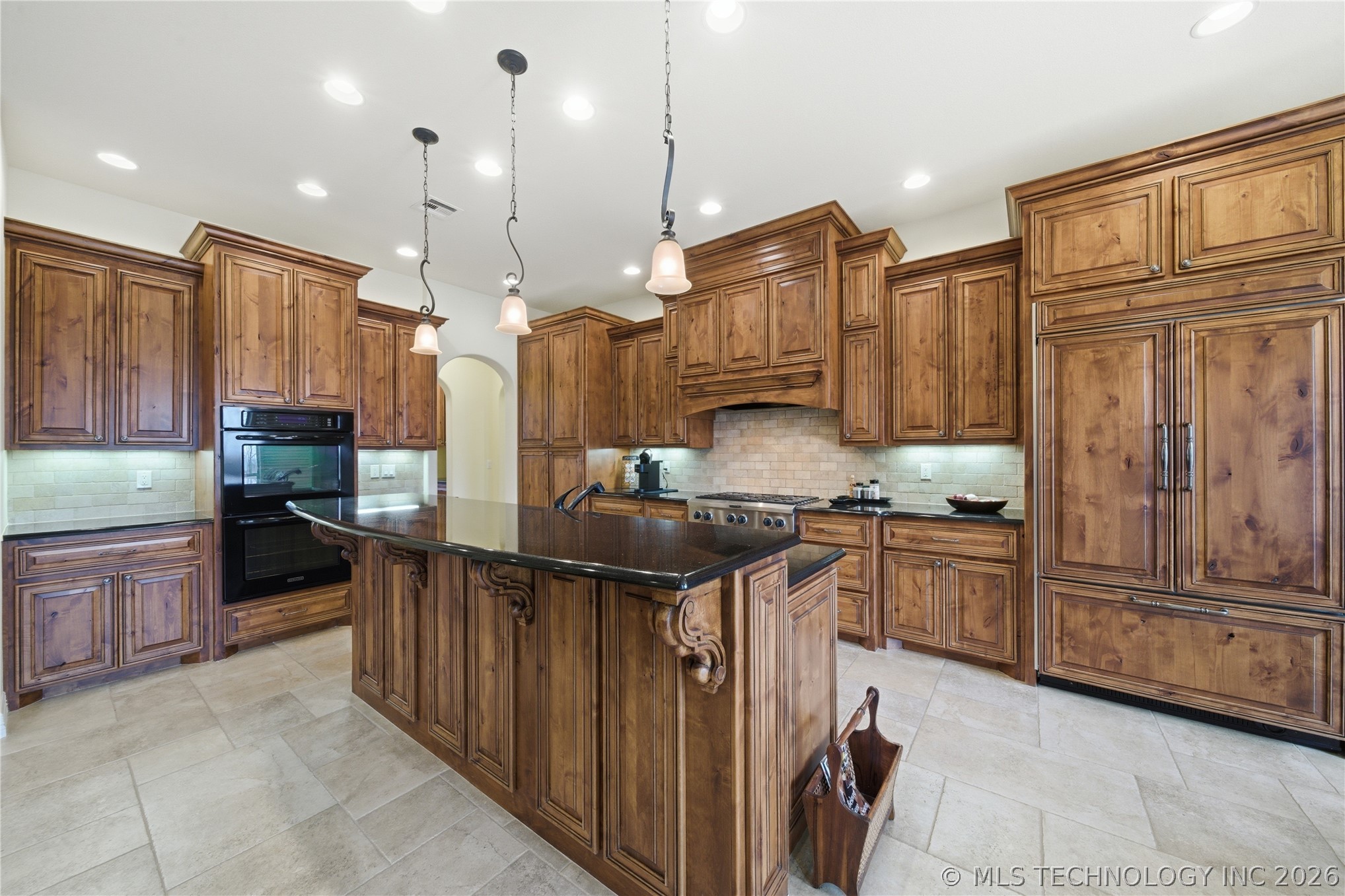 35 Woodcreek Pryor OK 74361