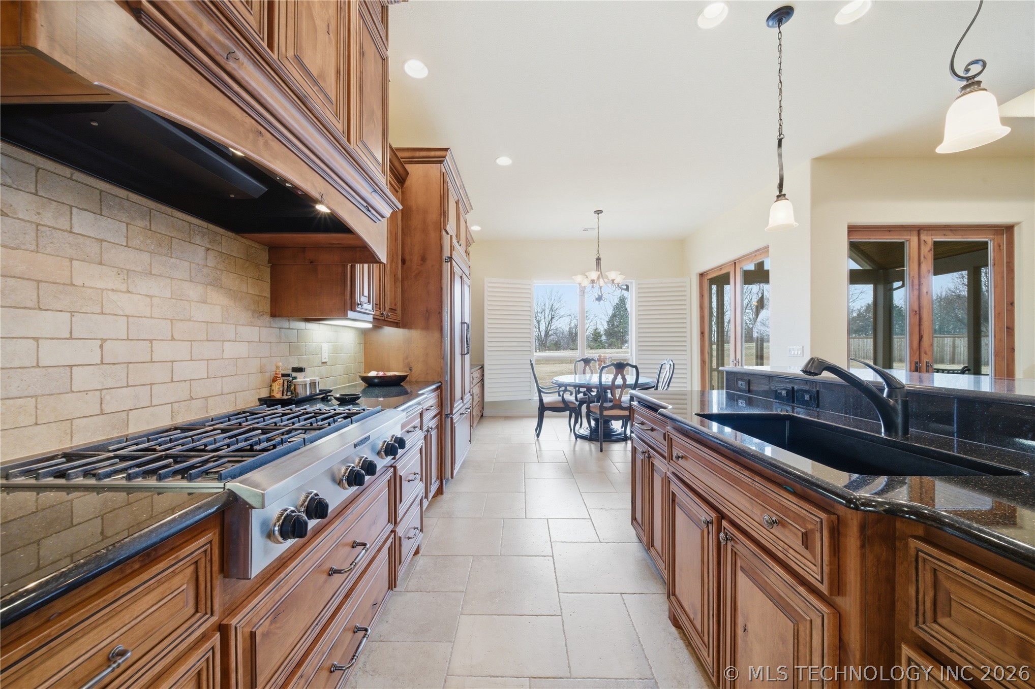 35 Woodcreek Pryor OK 74361