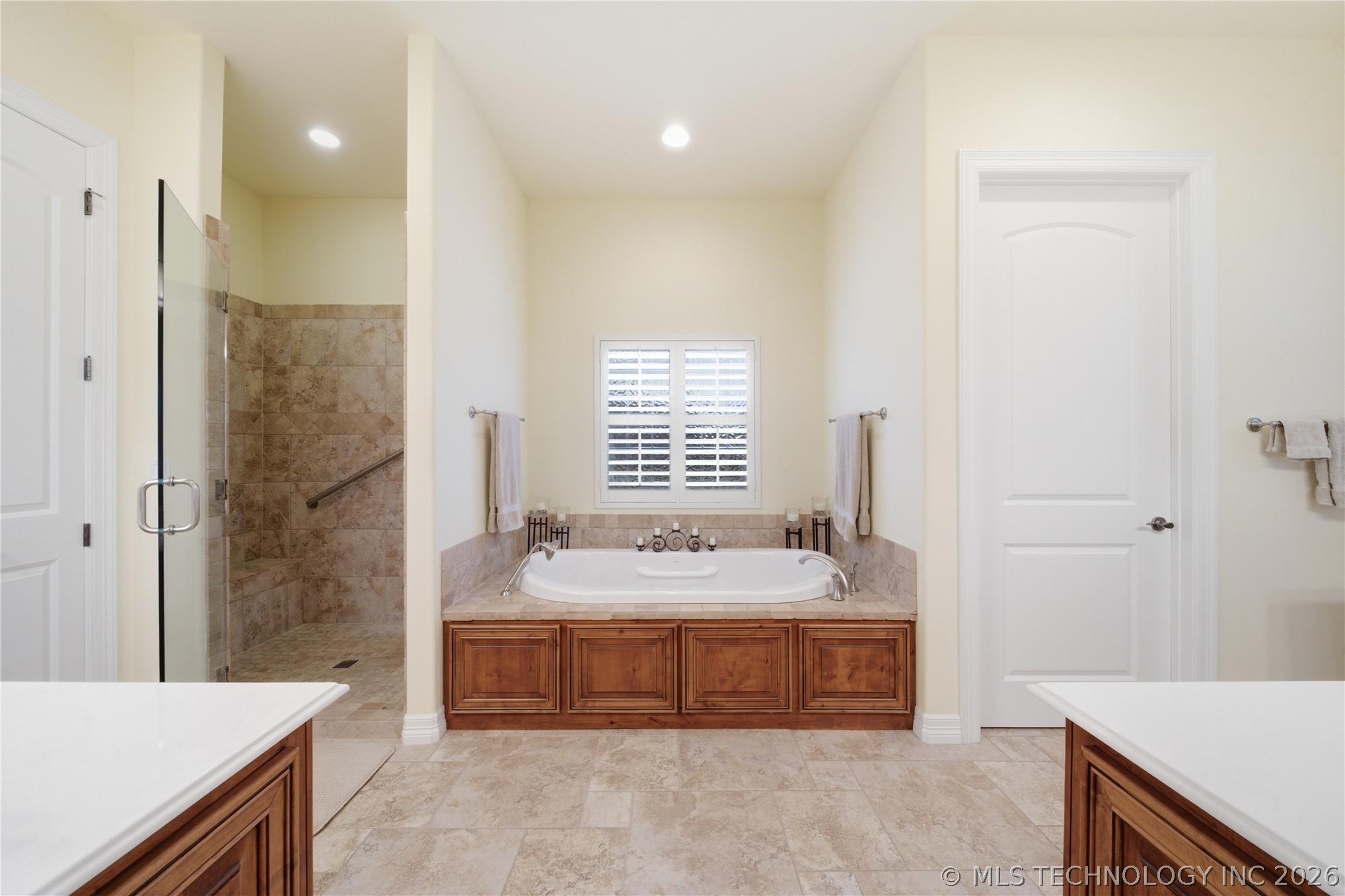 35 Woodcreek Pryor OK 74361