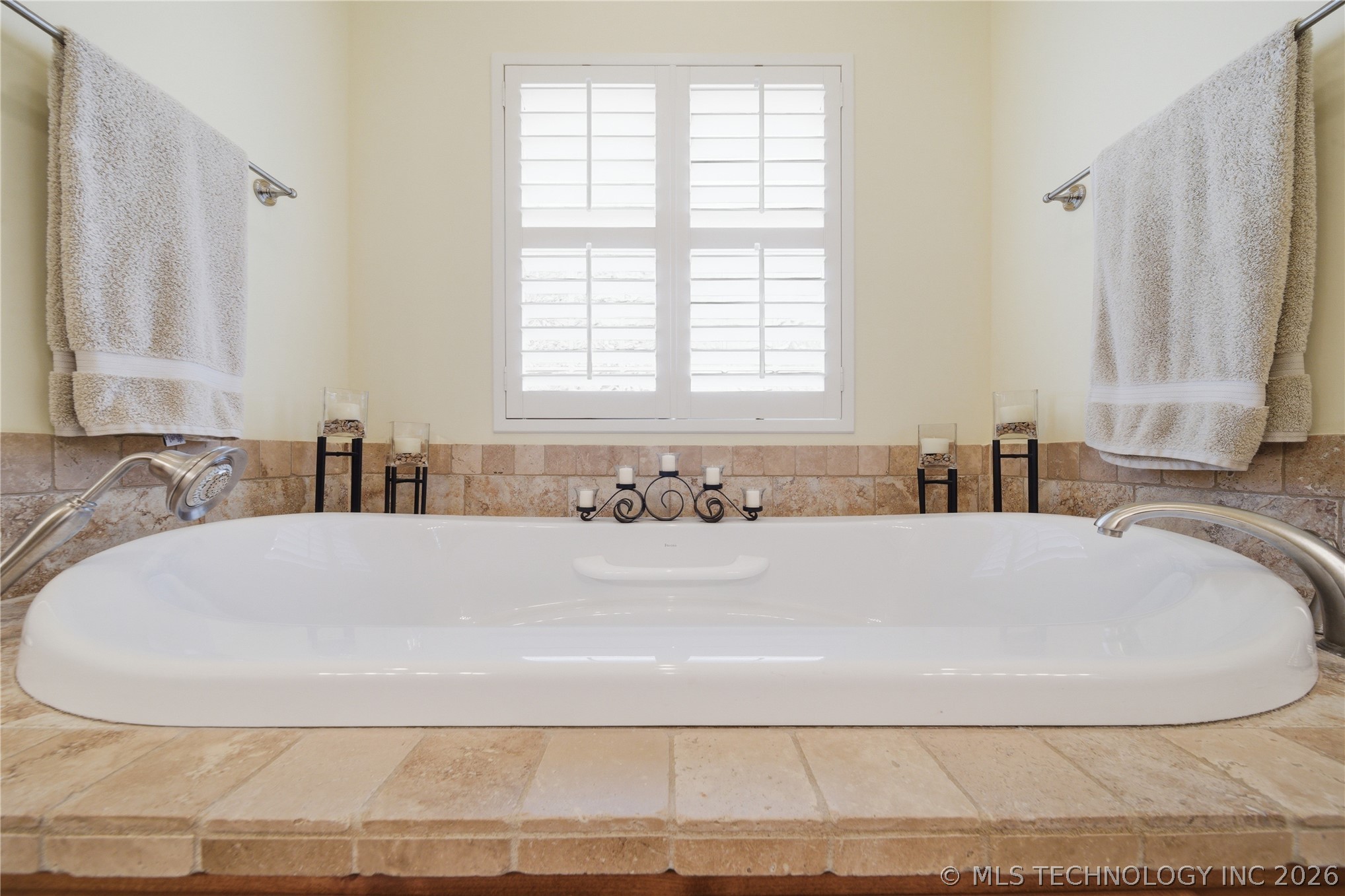 35 Woodcreek Pryor OK 74361