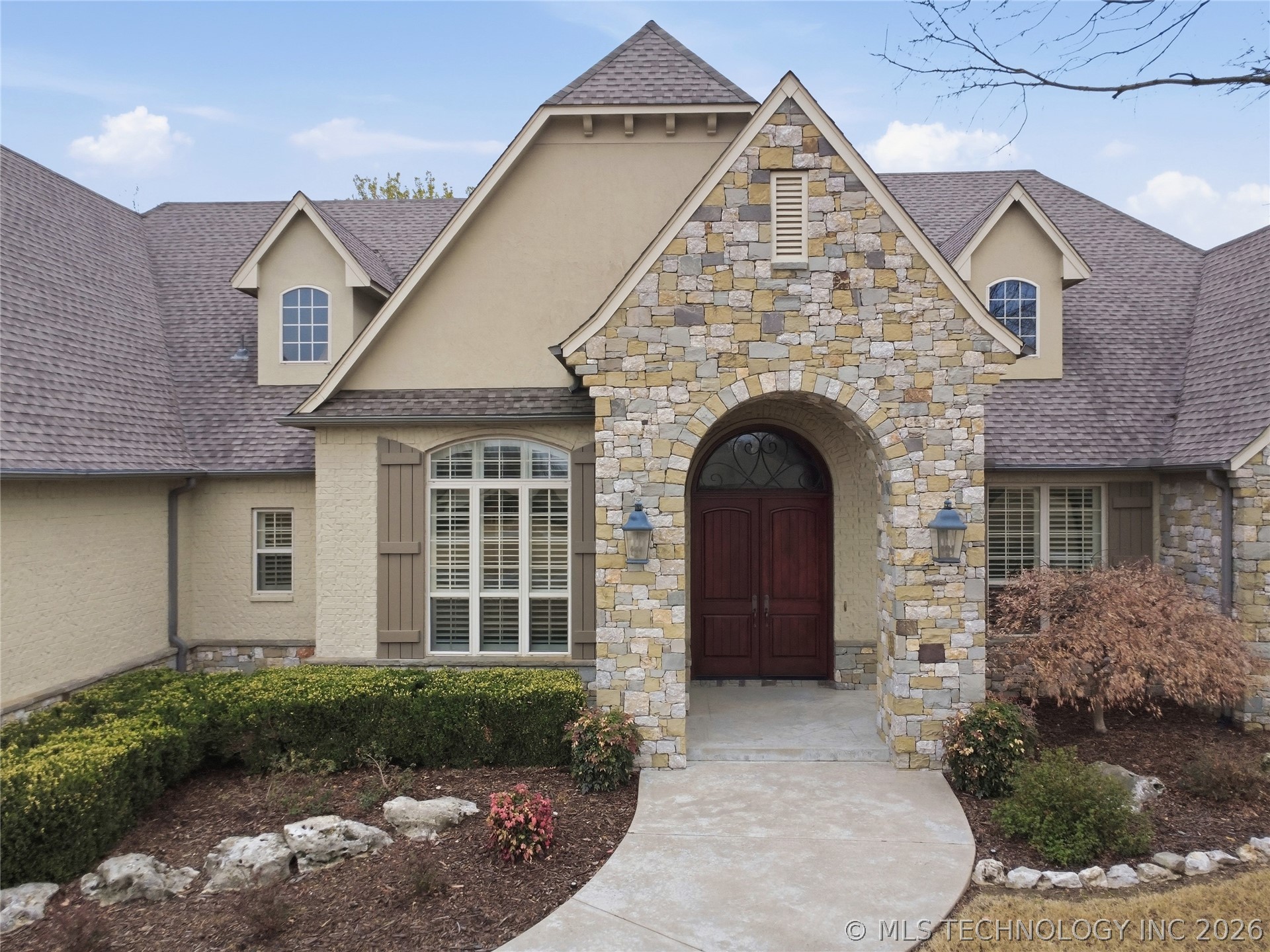 35 Woodcreek Pryor OK 74361