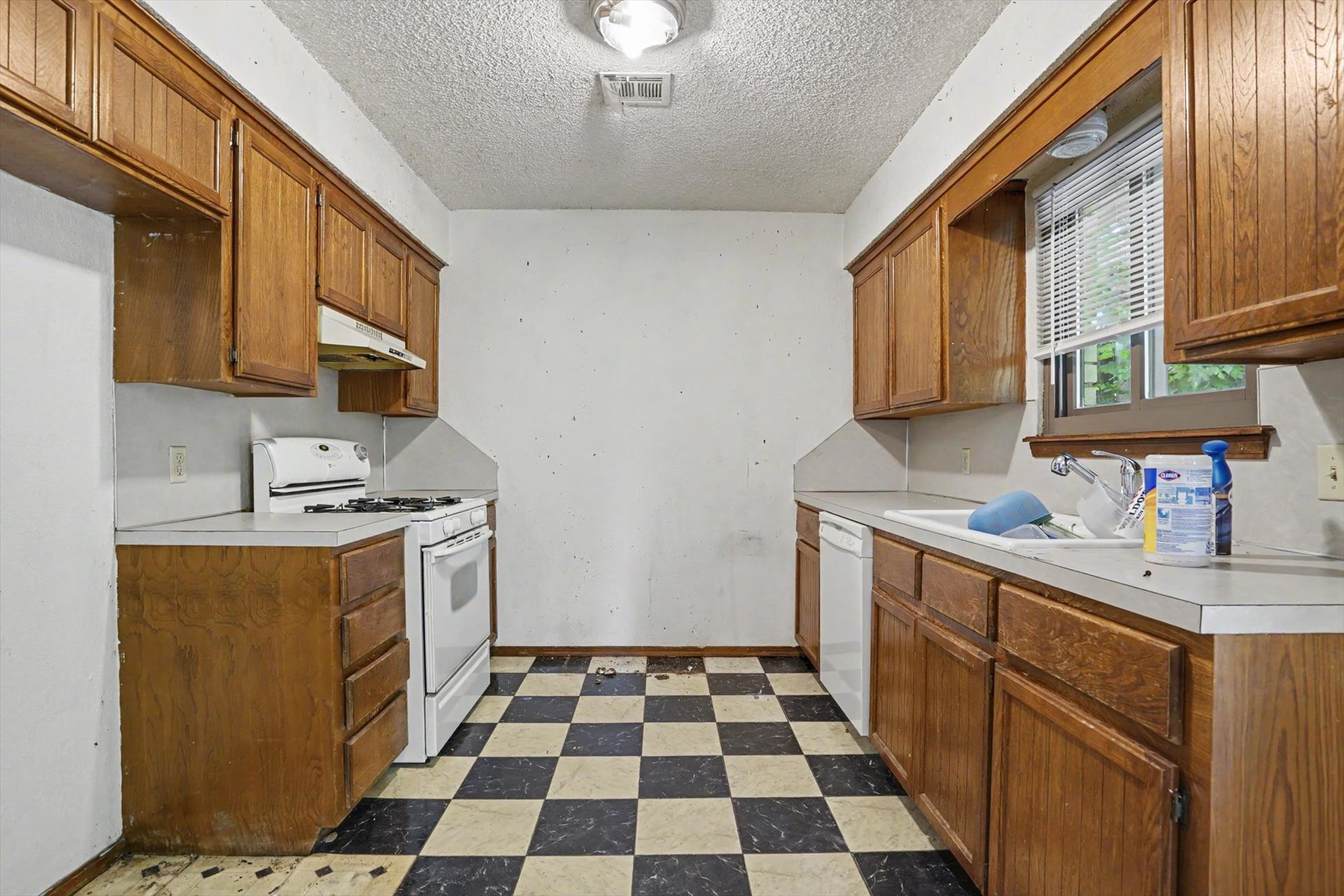 4104 S Birch Avenue Broken Arrow OK 74011