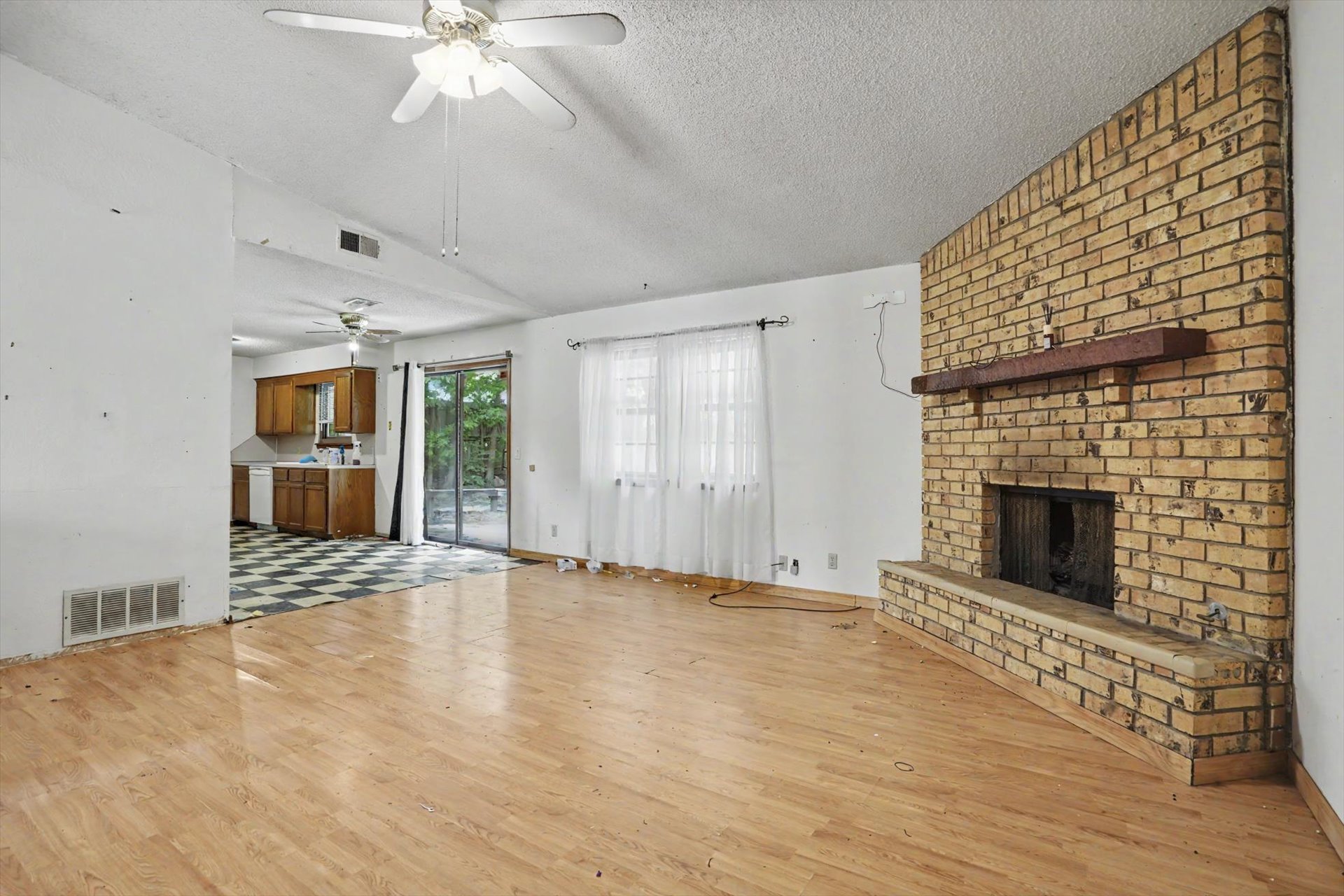 4104 S Birch Avenue Broken Arrow OK 74011