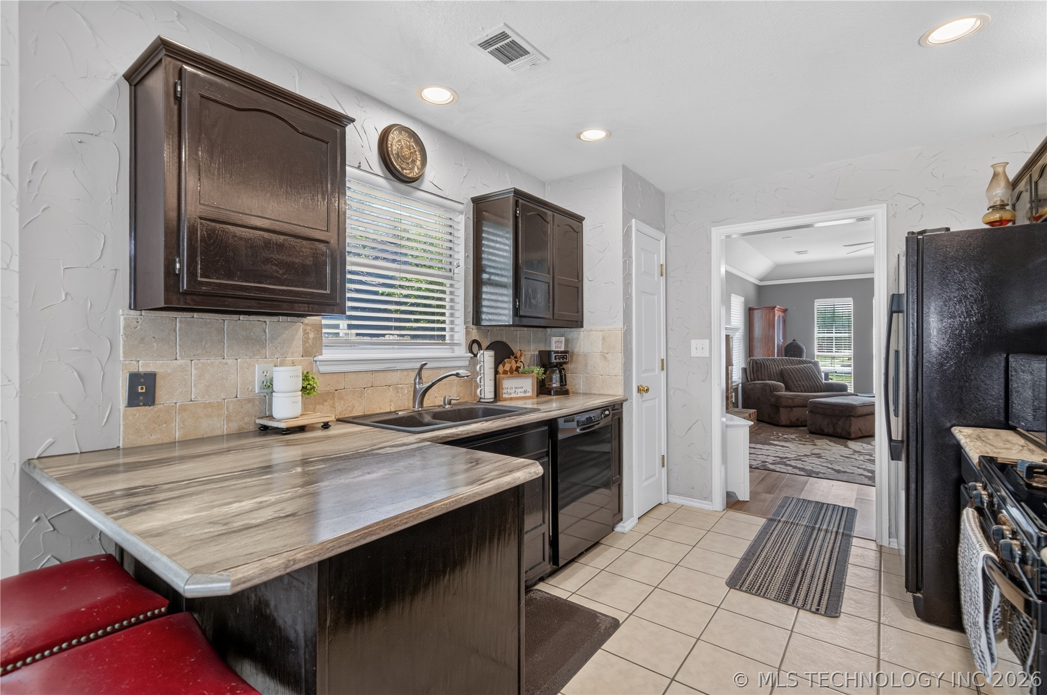 3420 S 1st Street Broken Arrow OK 74012