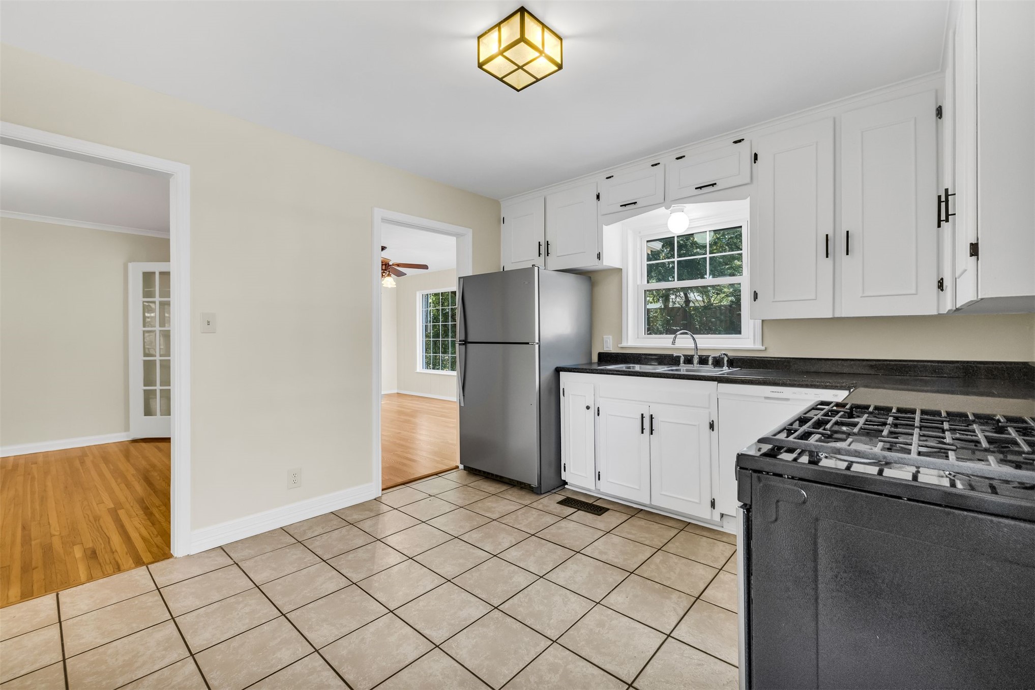 1634 S Lewis Place Tulsa OK 74104