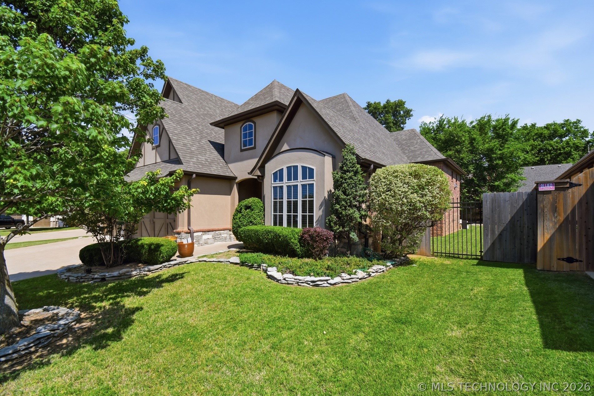 10709 E 100th Place S Tulsa OK 74133