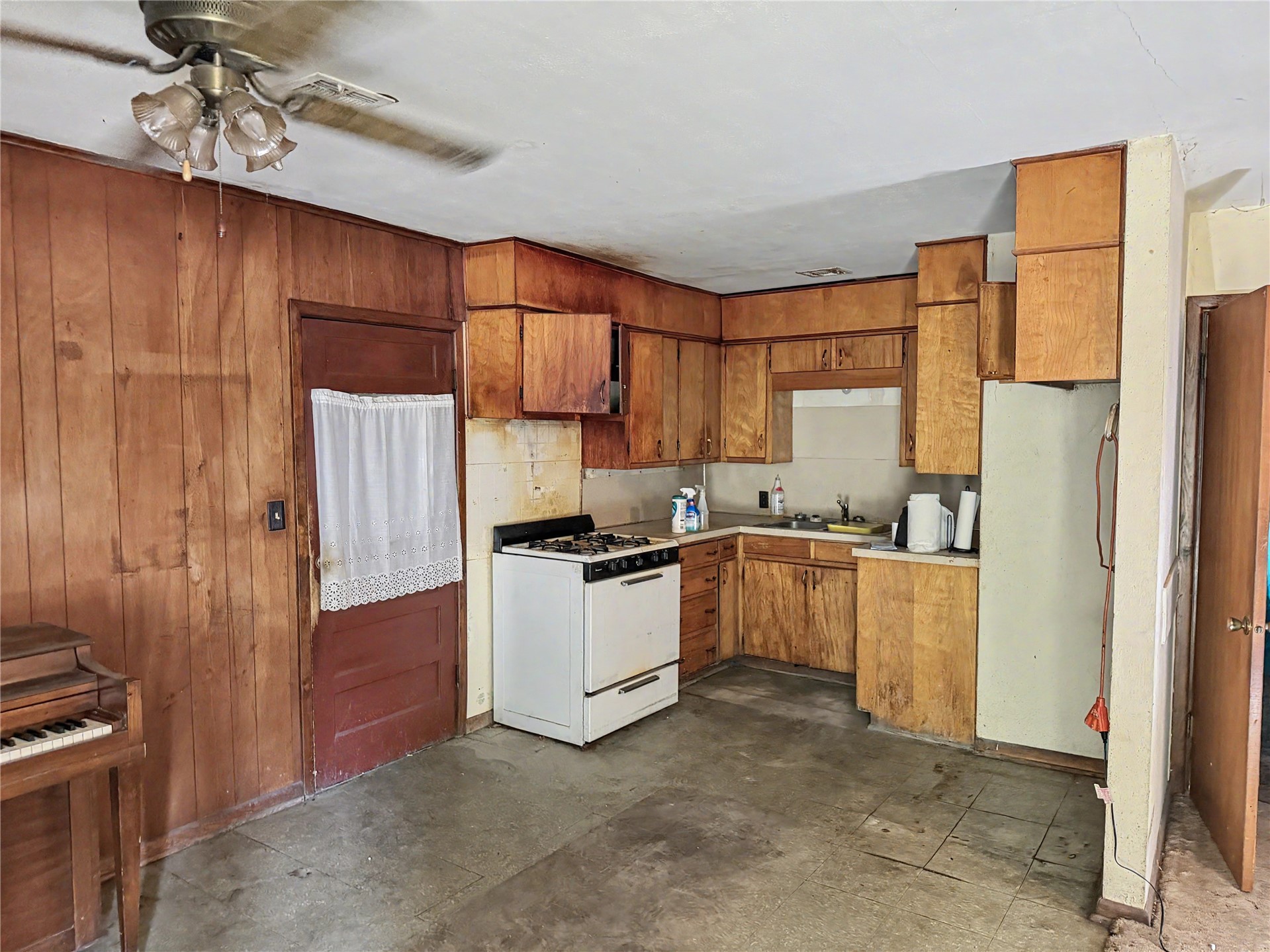 1408 W Choctaw Street Tahlequah OK 74464