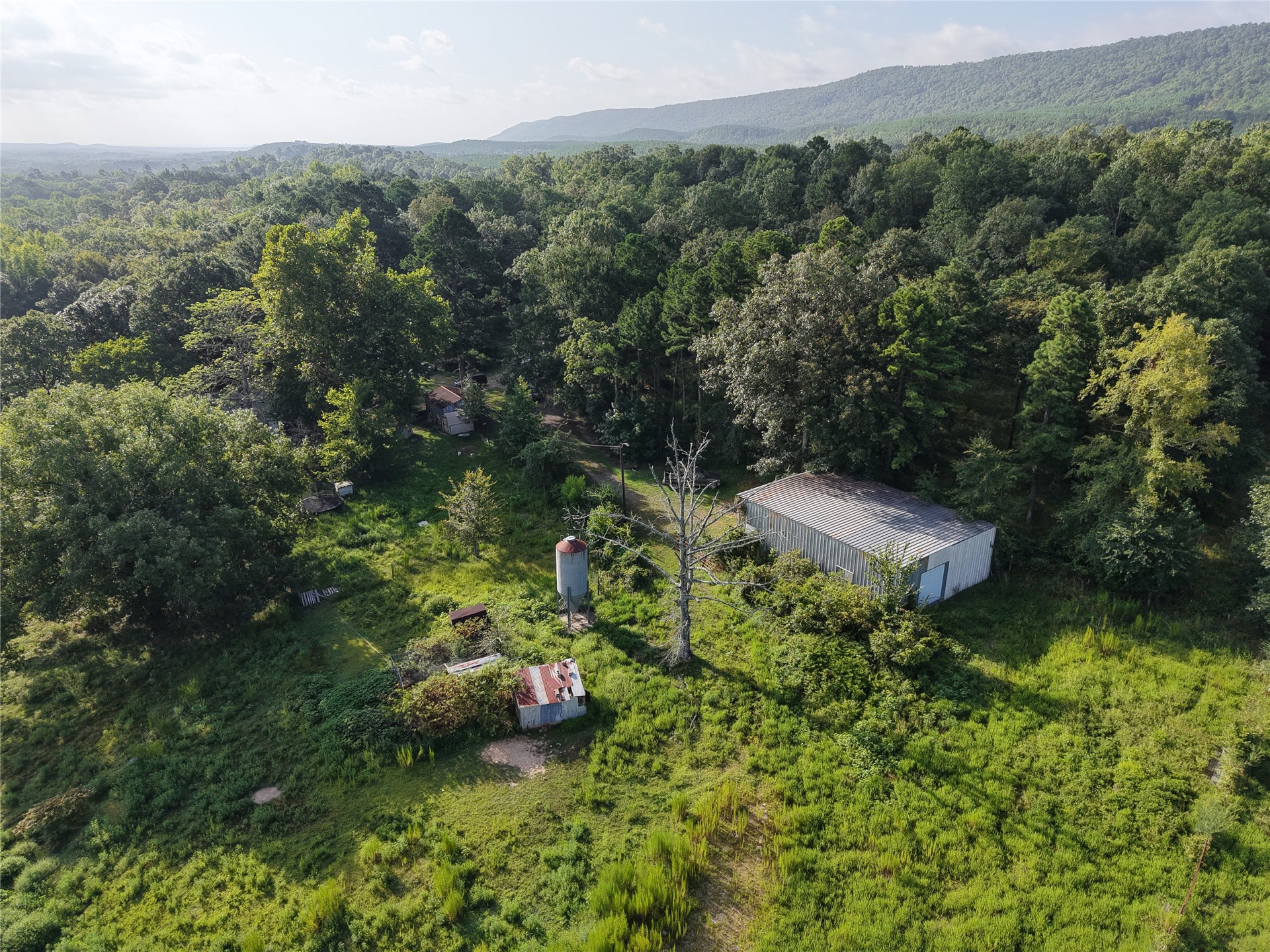 29824 144 Highway Smithville OK 74957