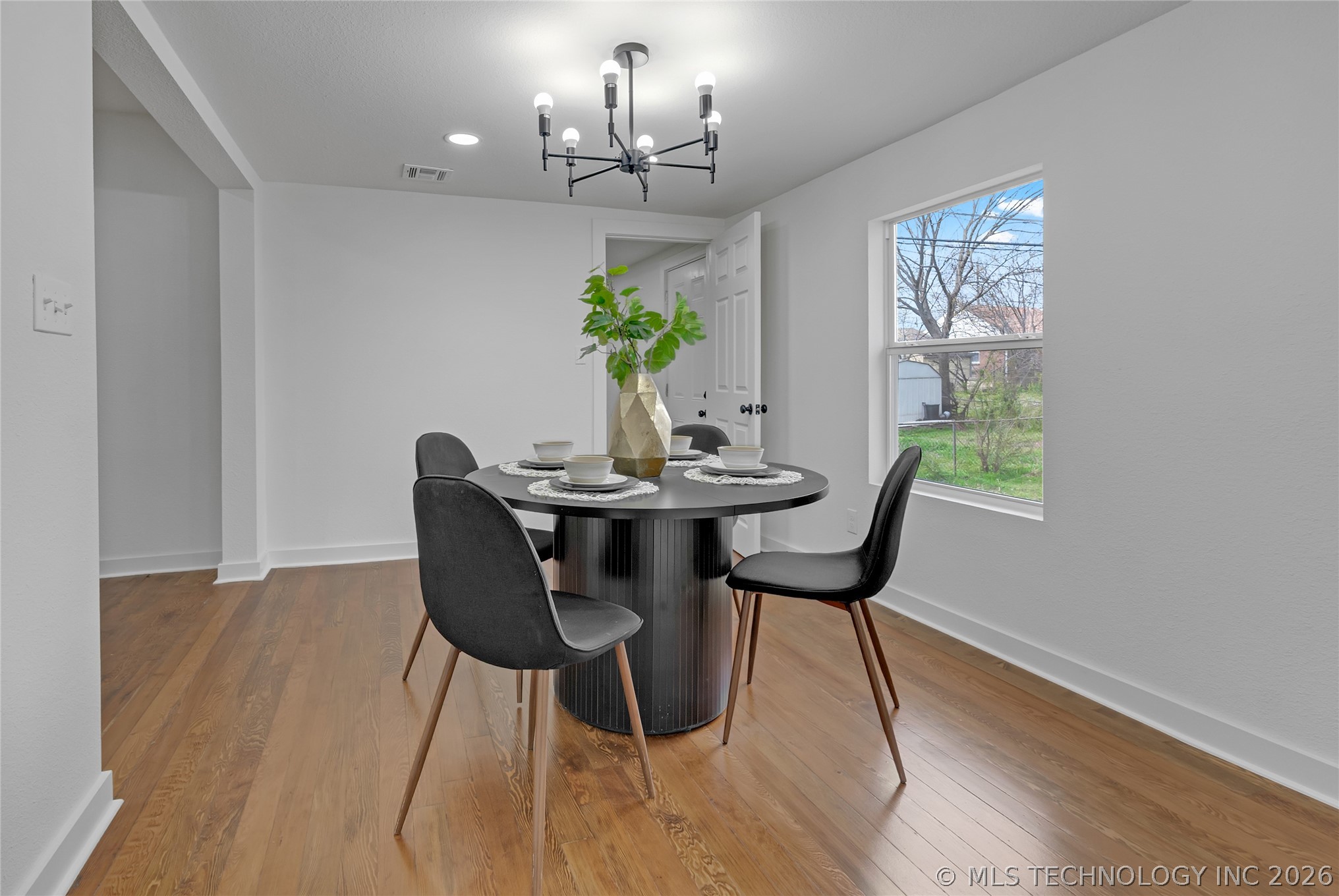 3315 E King Place Tulsa OK 74115