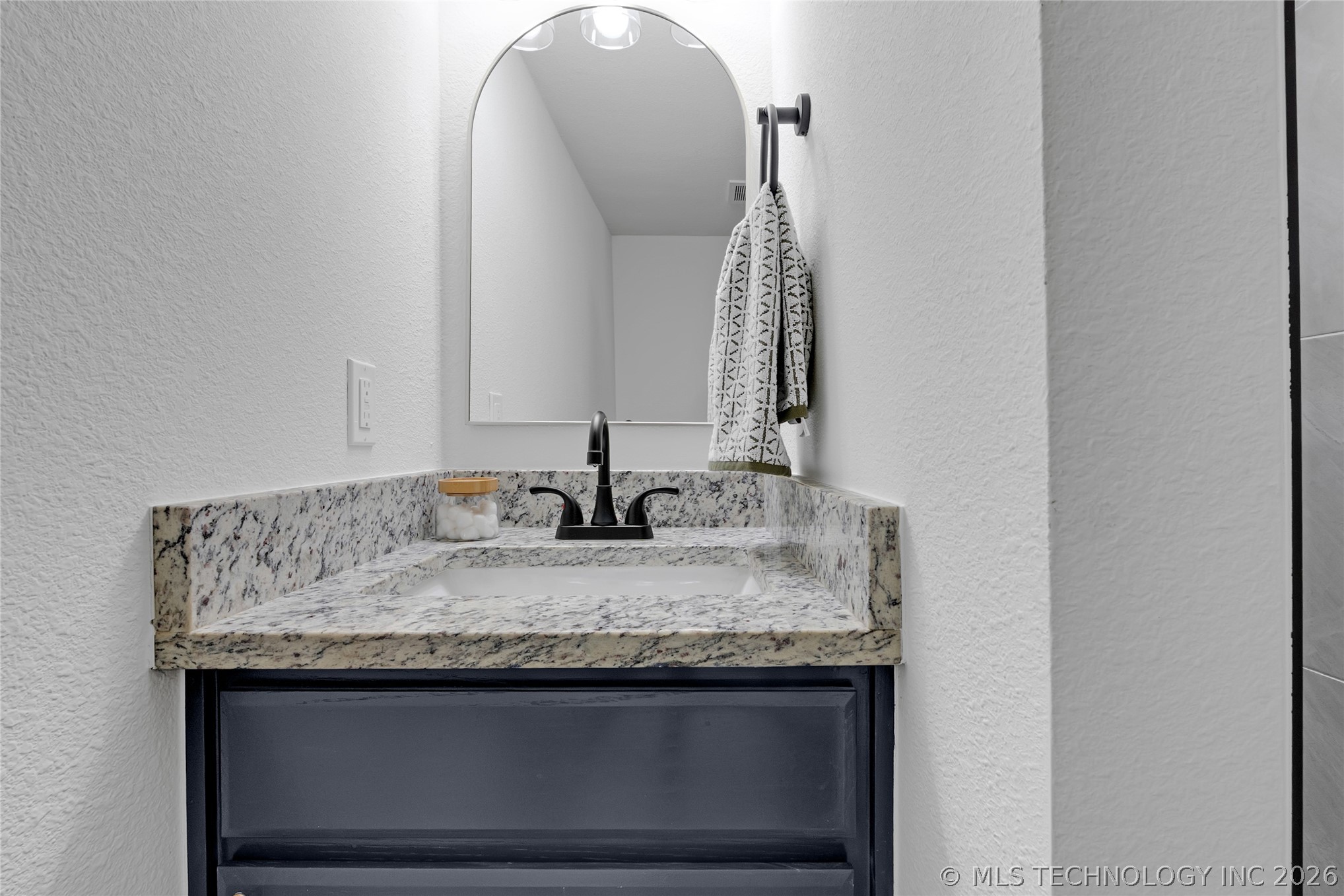 3315 E King Place Tulsa OK 74115