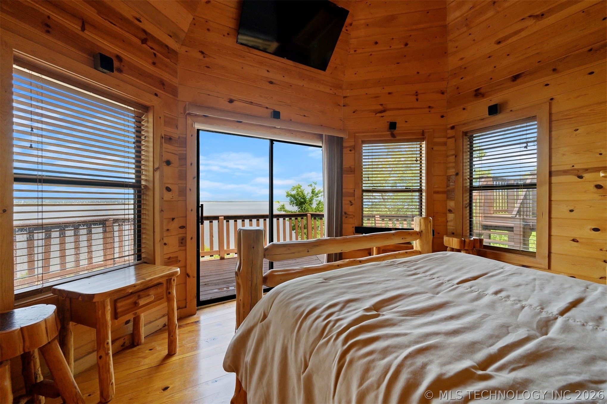 44 Lakeside Ridge Road Hugo OK 74743