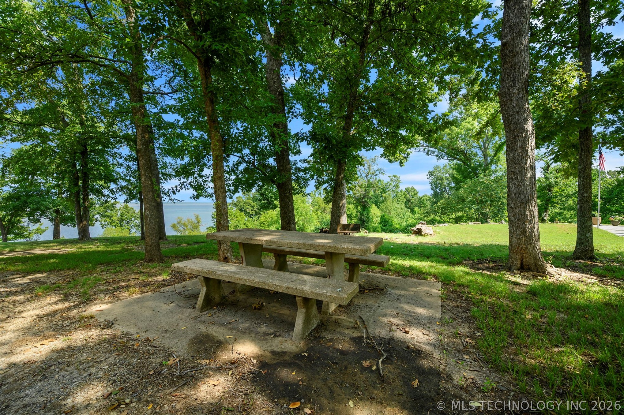 44 Lakeside Ridge Road Hugo OK 74743