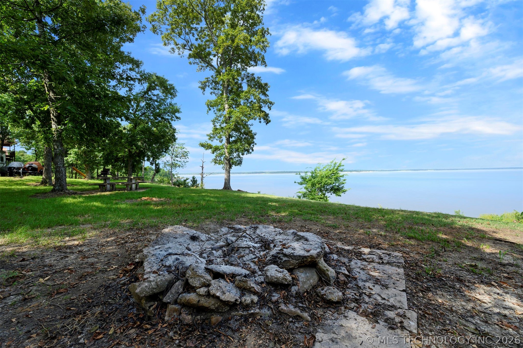 44 Lakeside Ridge Road Hugo OK 74743