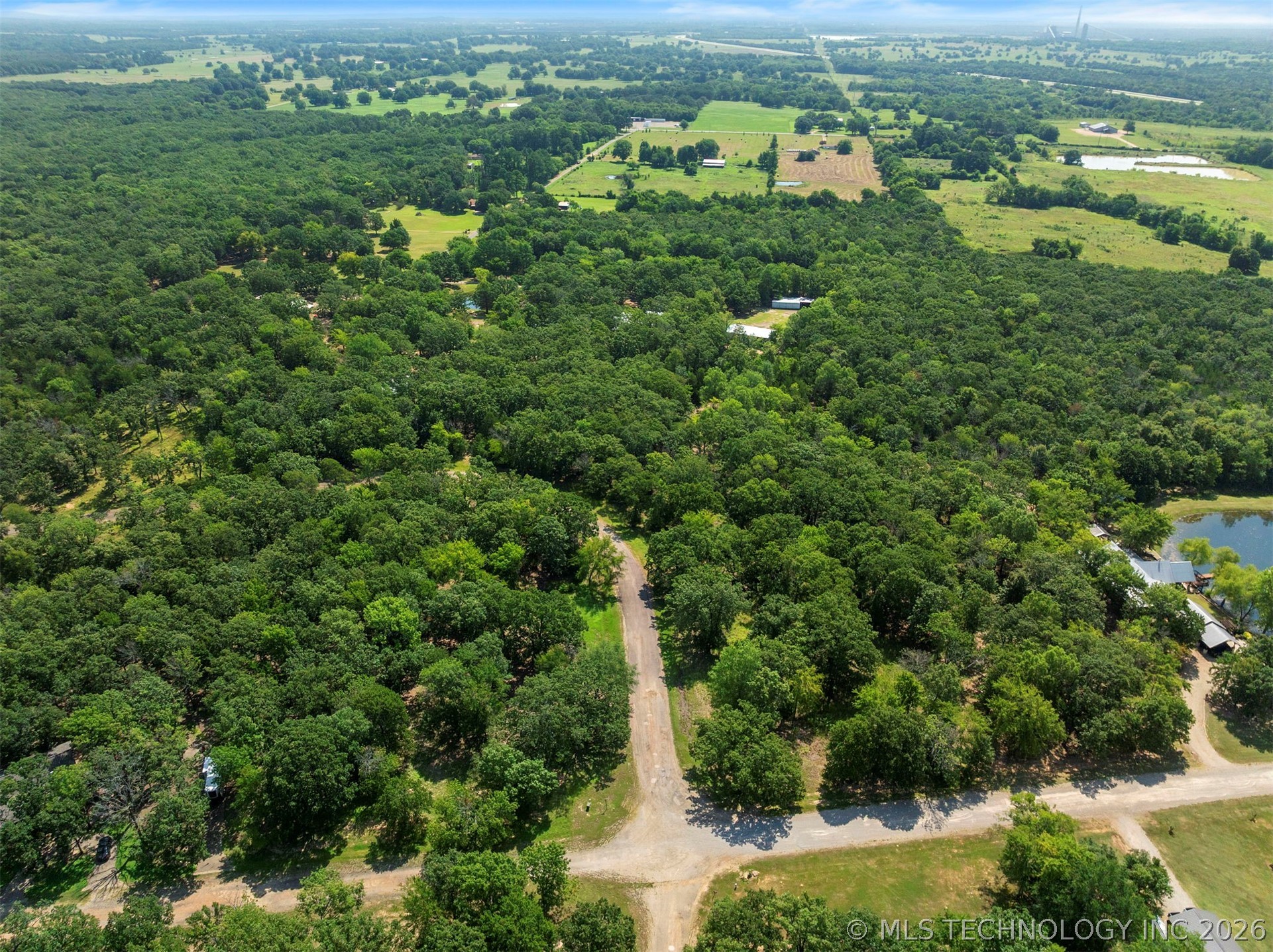 44 Lakeside Ridge Road Hugo OK 74743