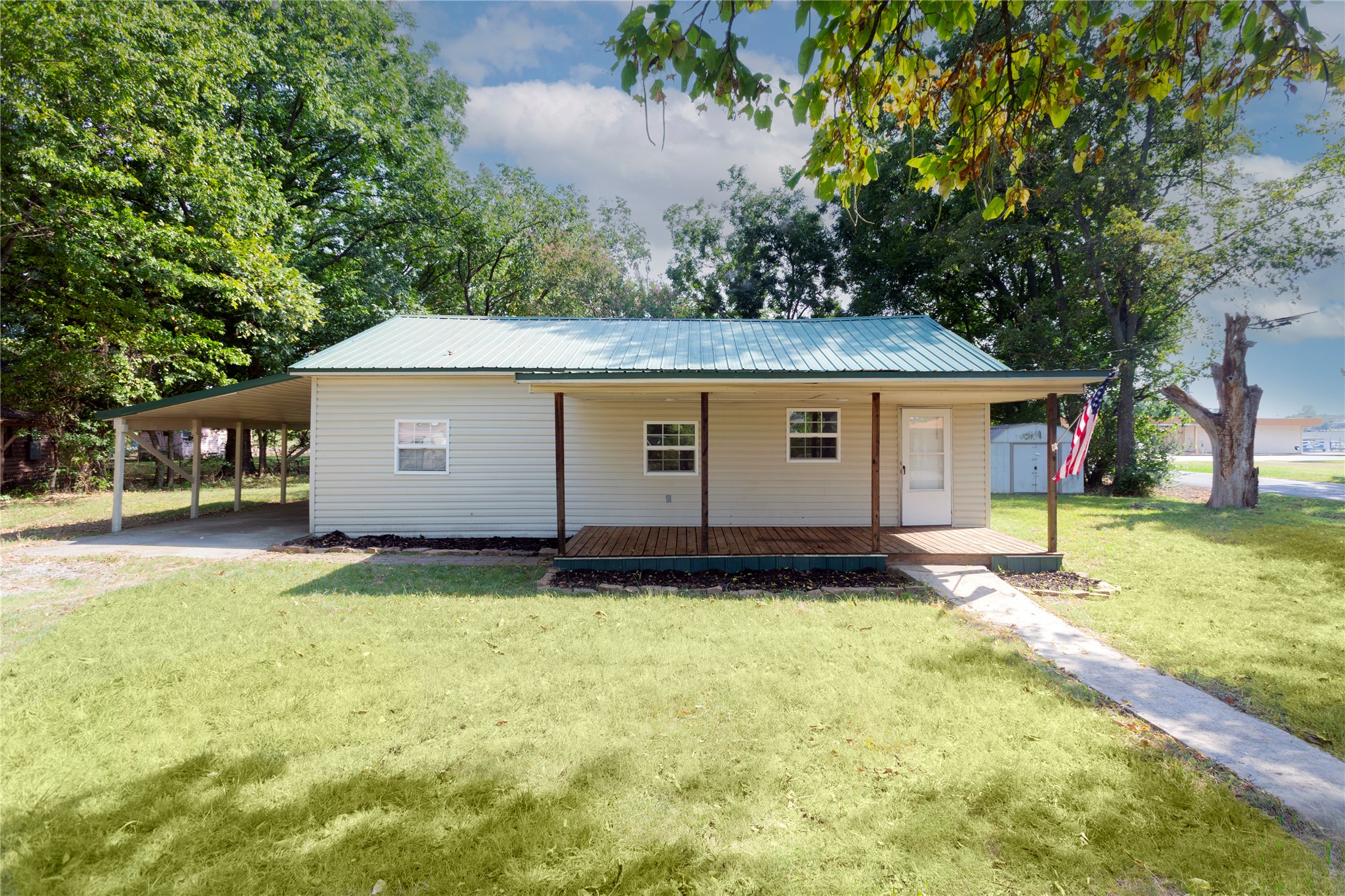 214 W Ada Avenue Wilburton OK 74578
