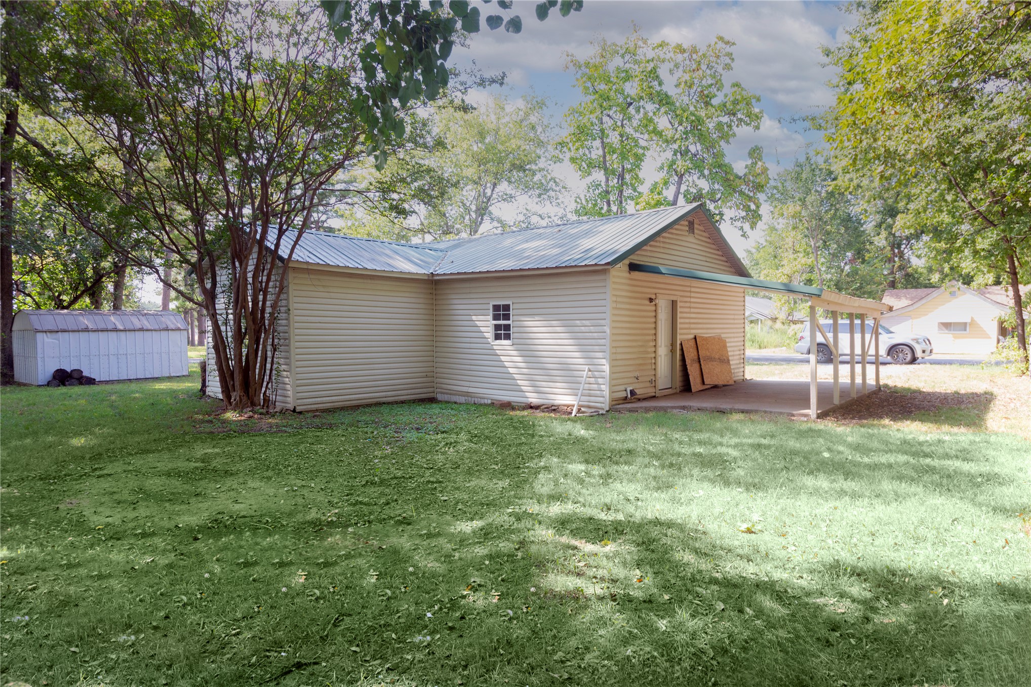 214 W Ada Avenue Wilburton OK 74578