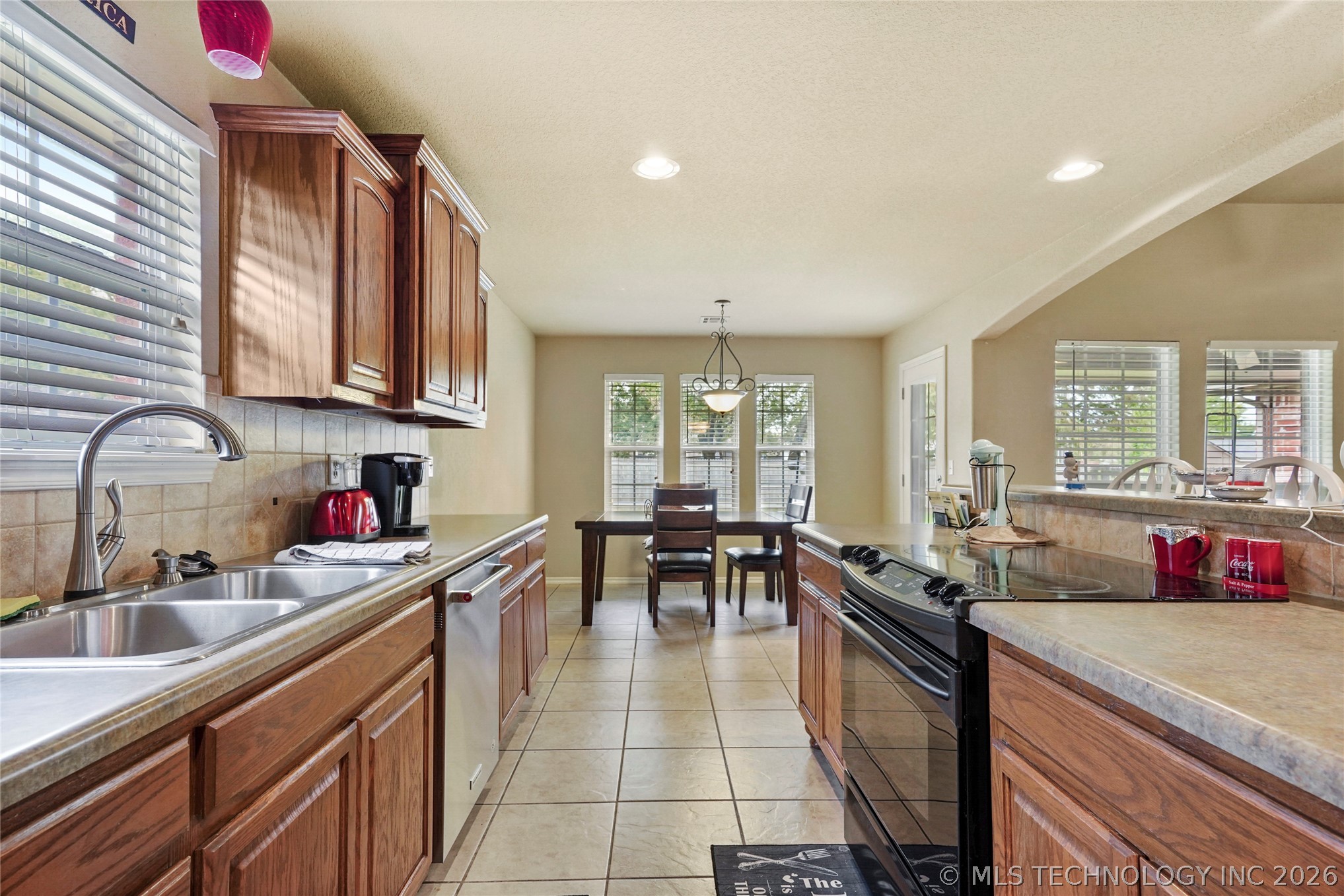 20230 E 50th Place Broken Arrow OK 74014