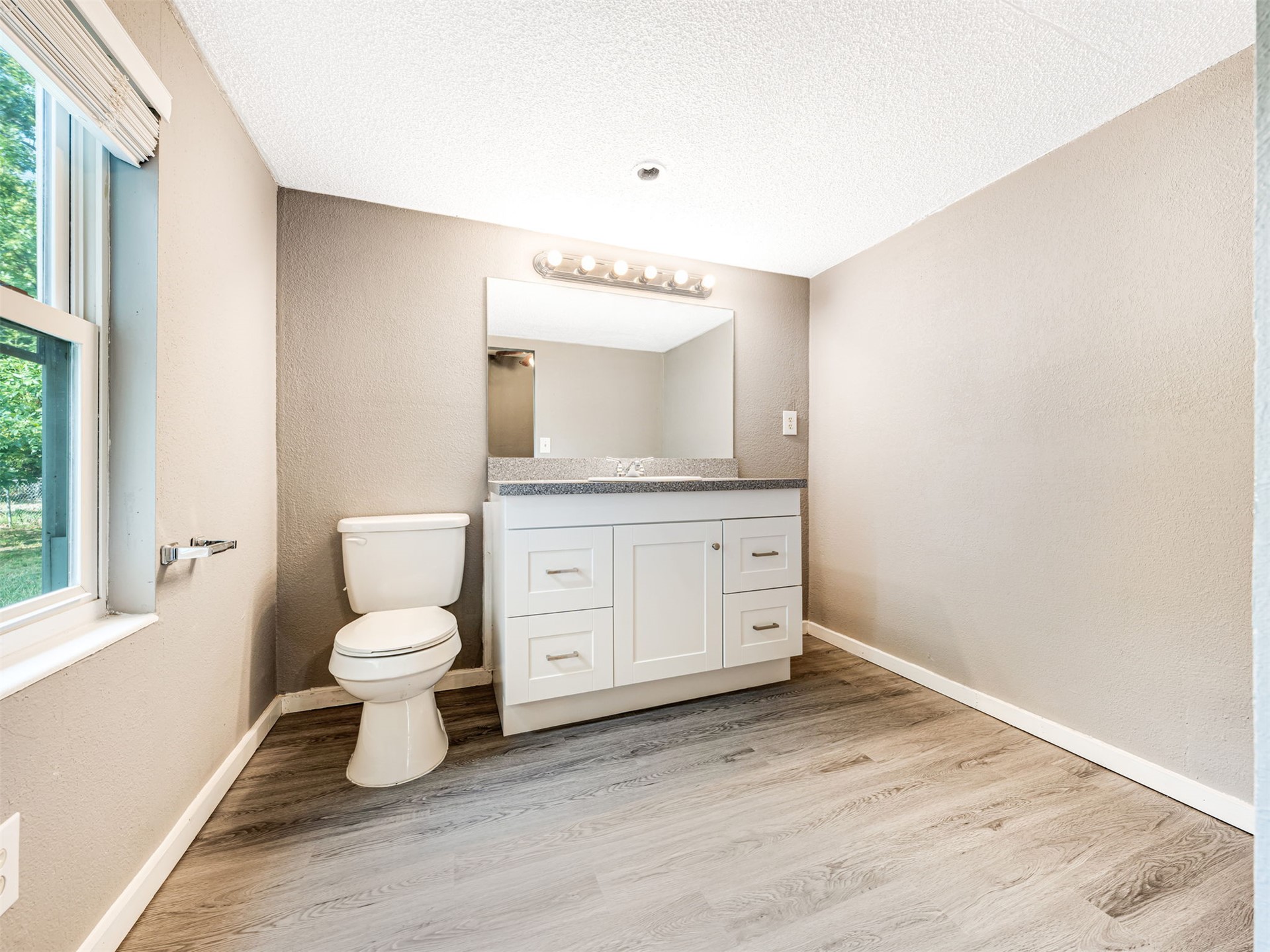 212 A Street SE Inola OK 74036