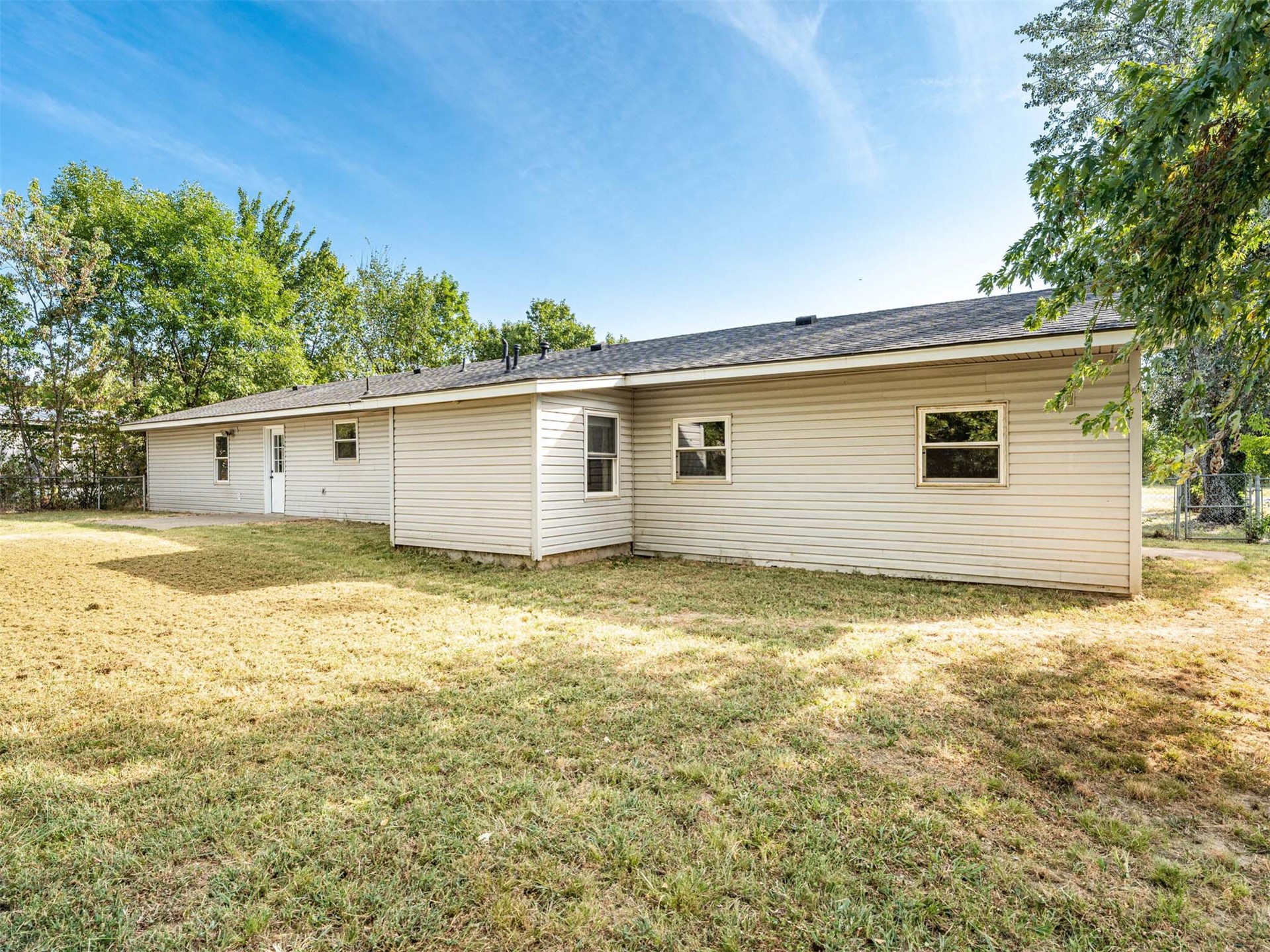 212 A Street SE Inola OK 74036