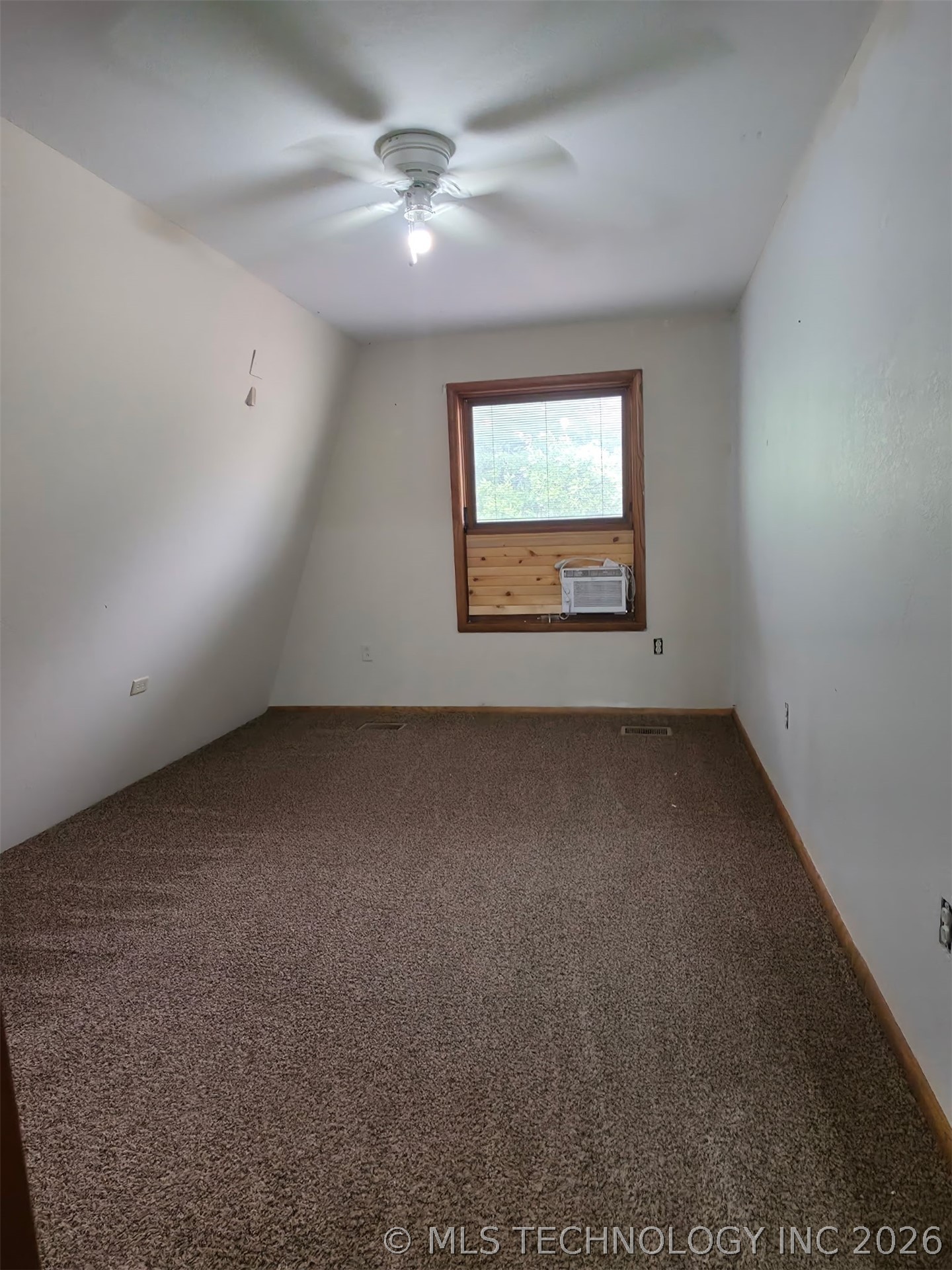 3662 Cooper Memorial Sulphur OK 73086