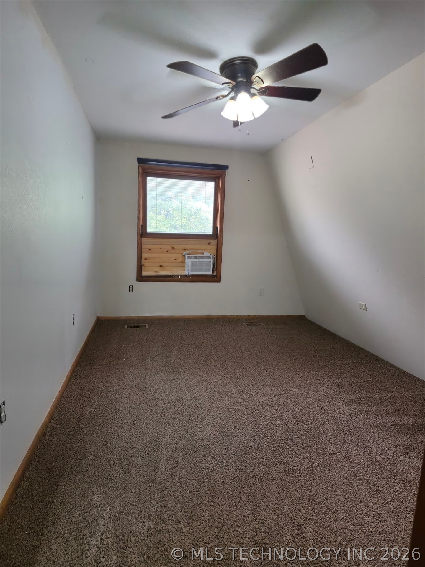3662 Cooper Memorial Sulphur OK 73086