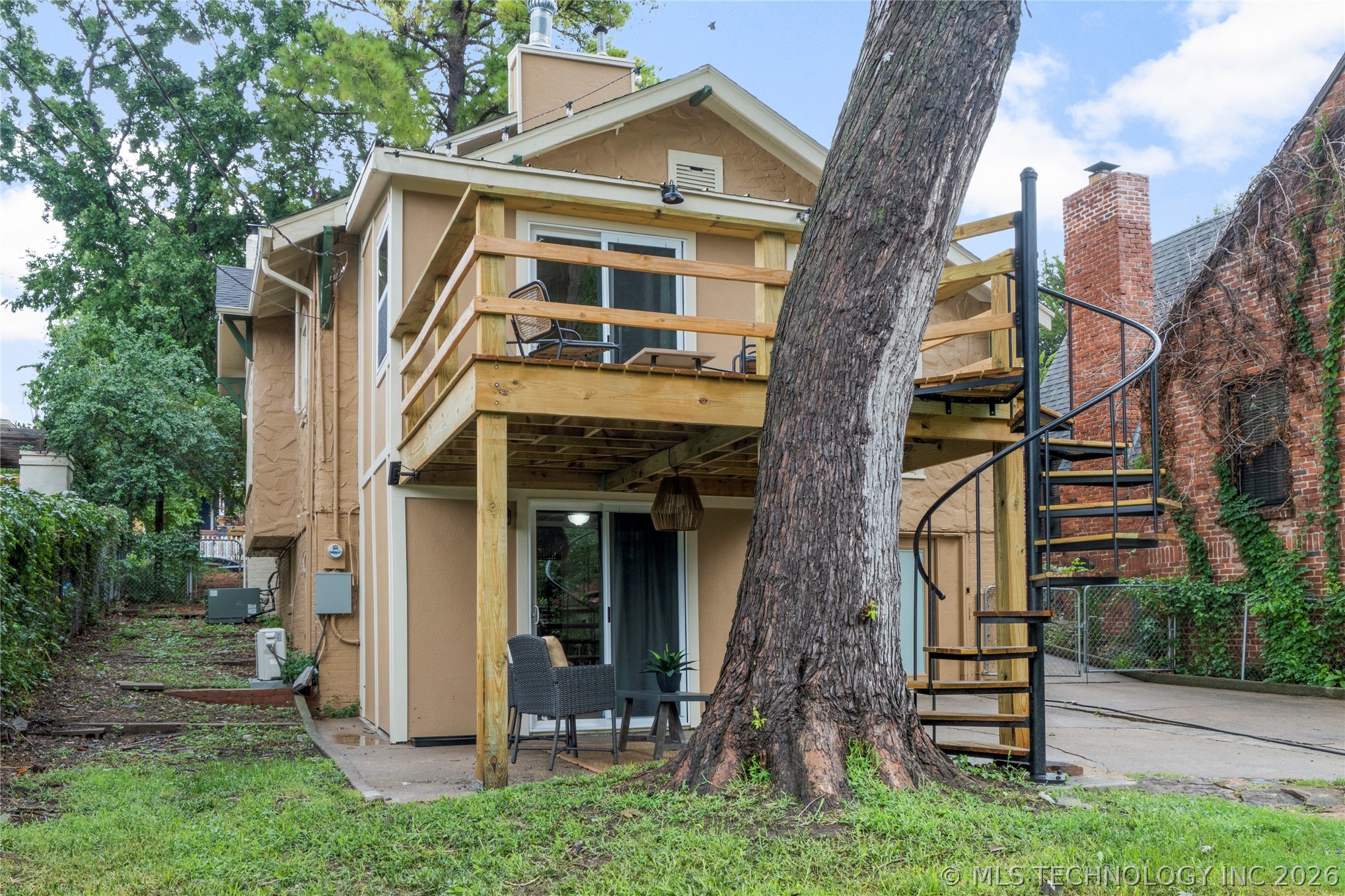 1516 S Elwood Avenue Tulsa OK 74119