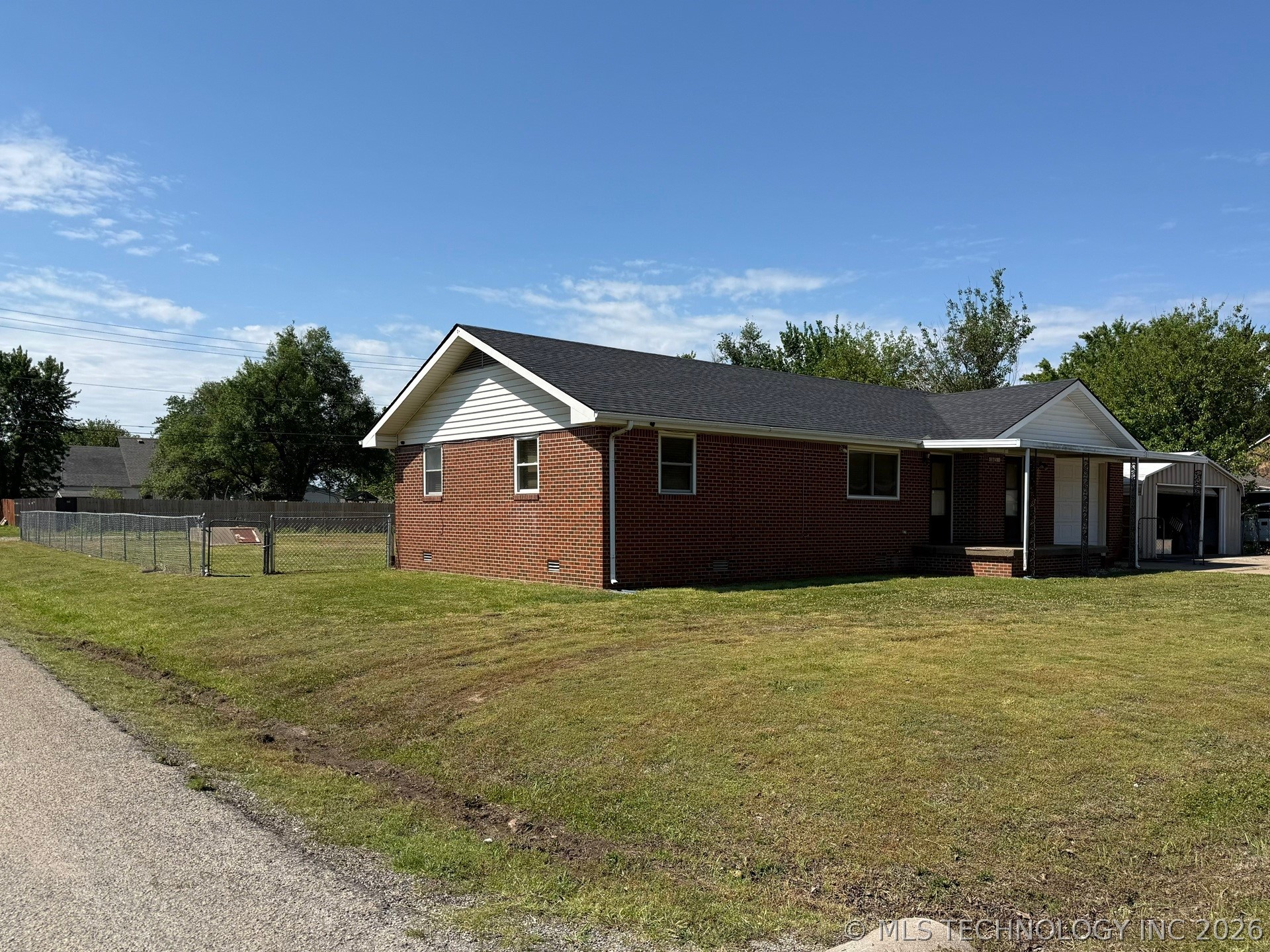 1445 E Oak Street Cushing OK 74023
