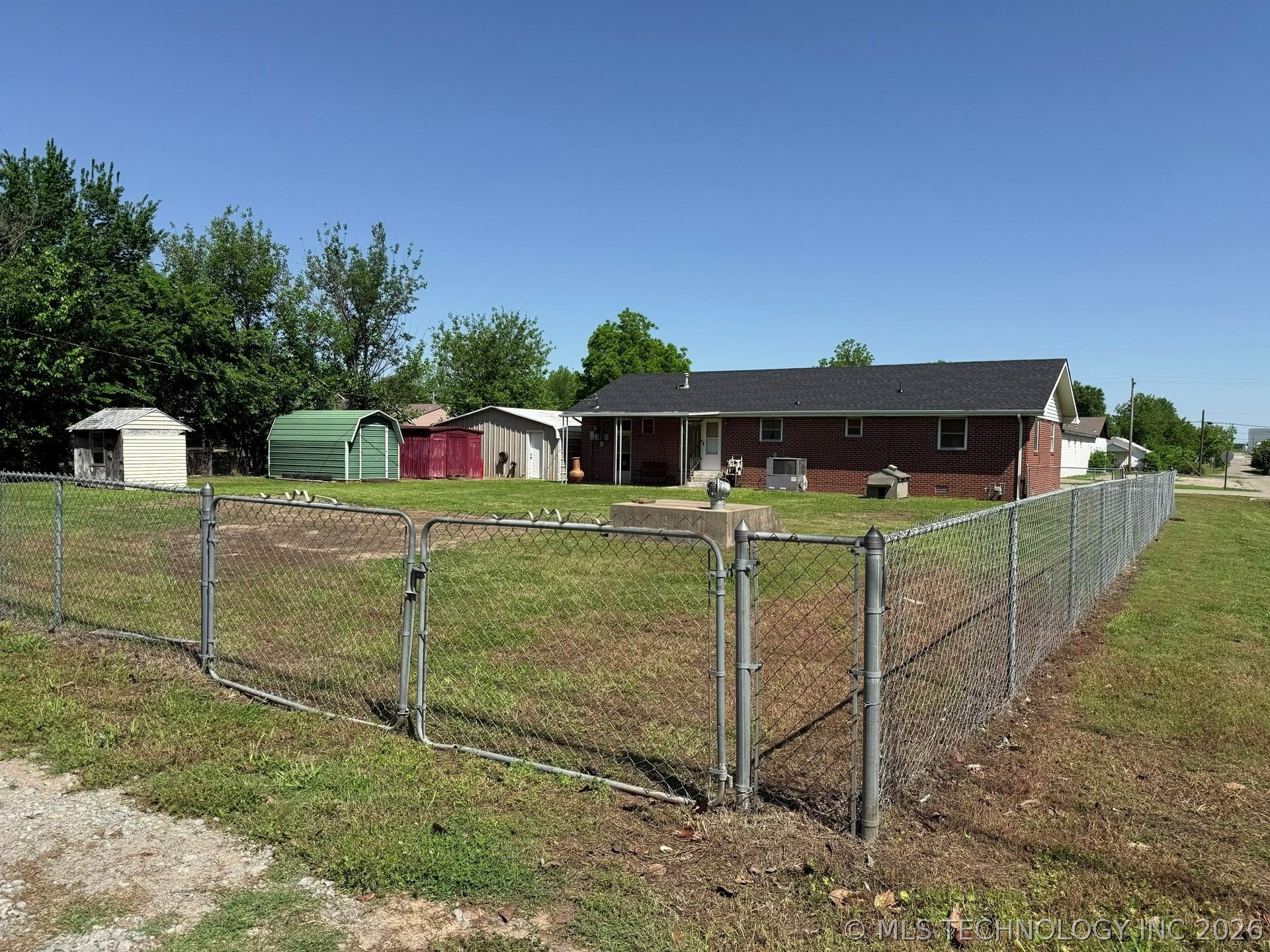 1445 E Oak Street Cushing OK 74023
