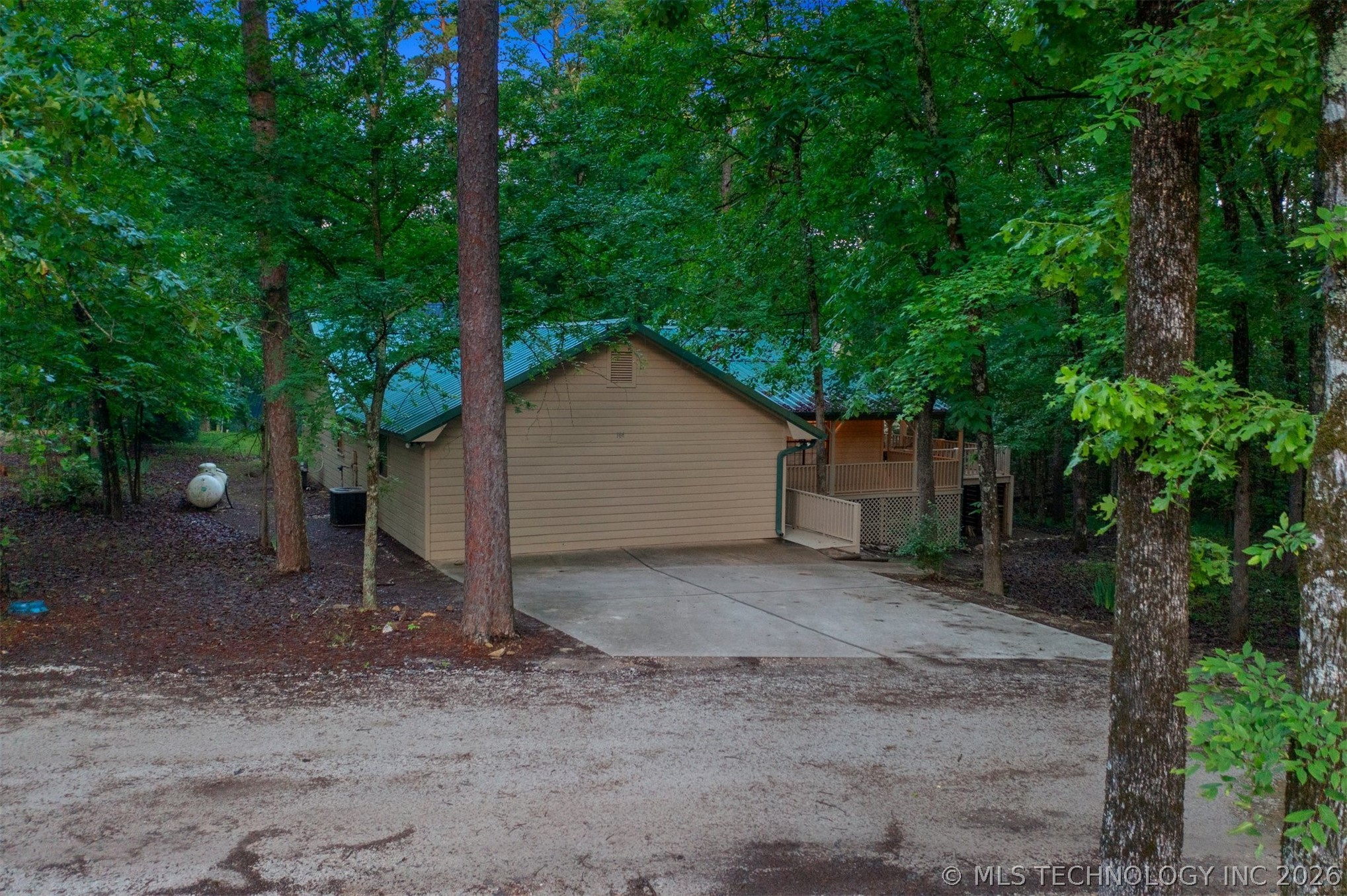 184 Cedar Creek Circle Broken Bow OK 74728