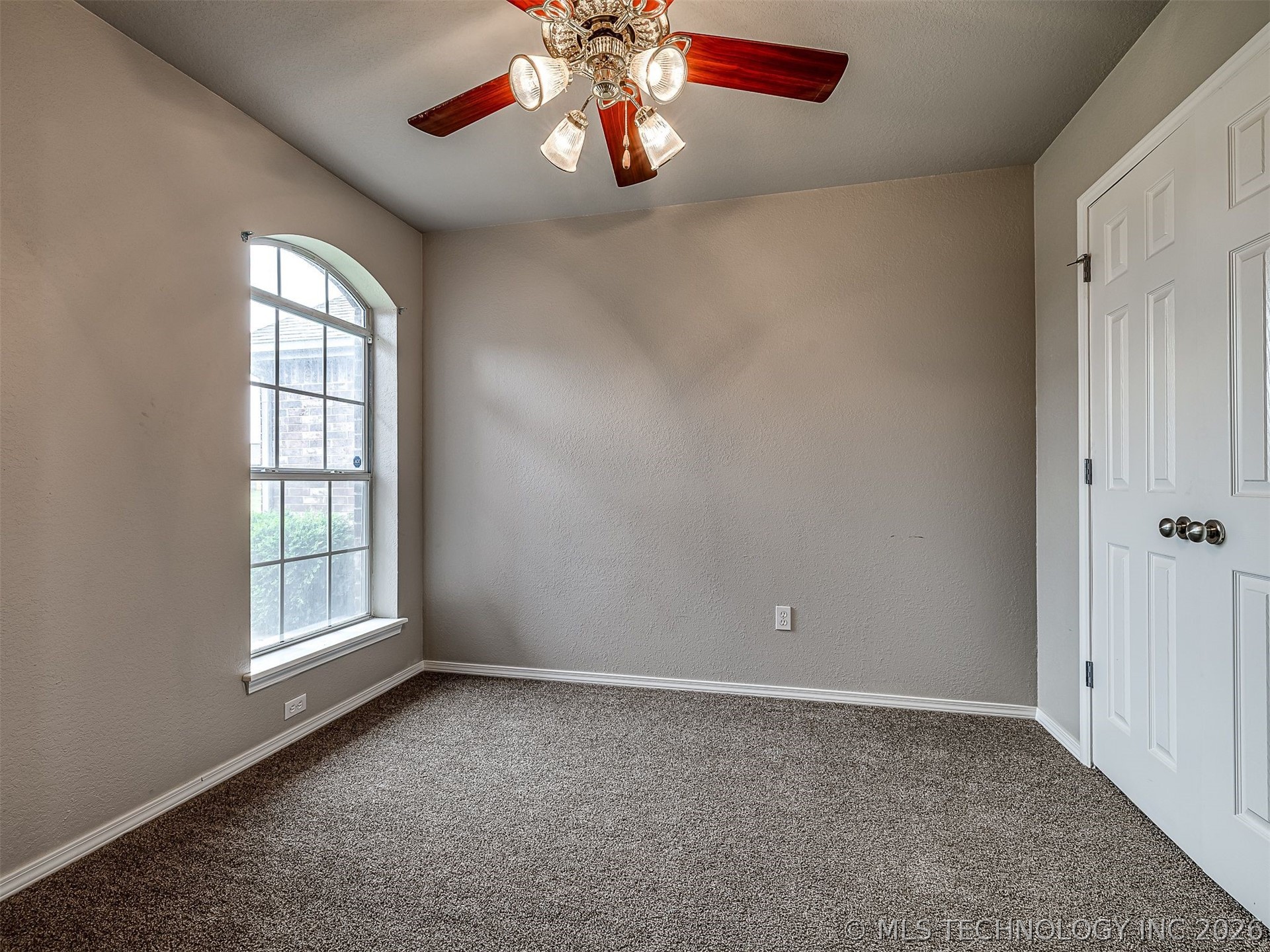 11226 S 274th Eastavenue Coweta OK 74429