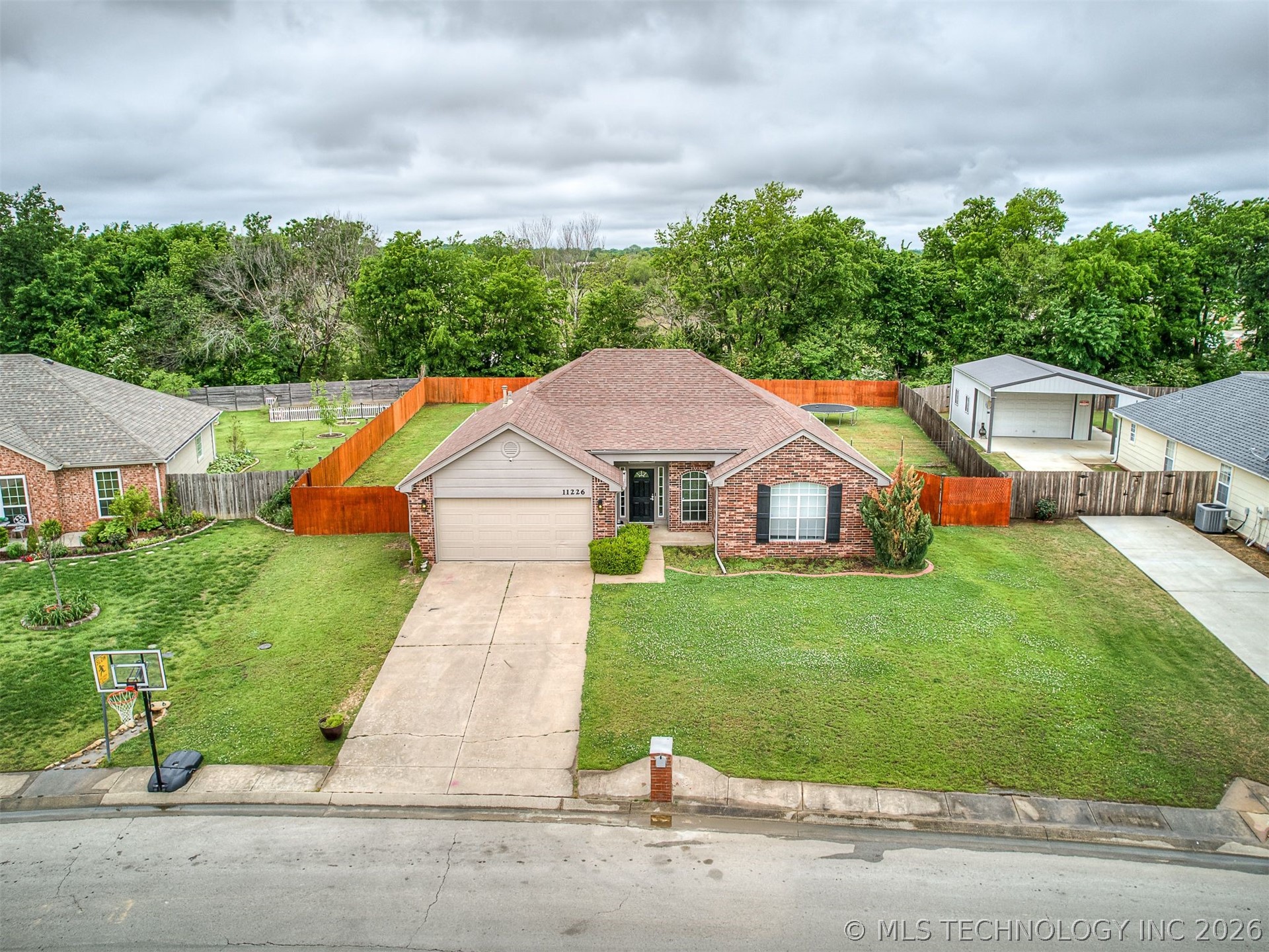 11226 S 274th Eastavenue Coweta OK 74429