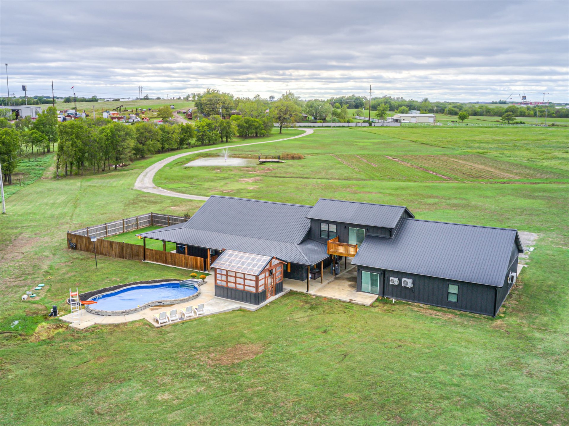 2234 N 205 Road Beggs OK 74421