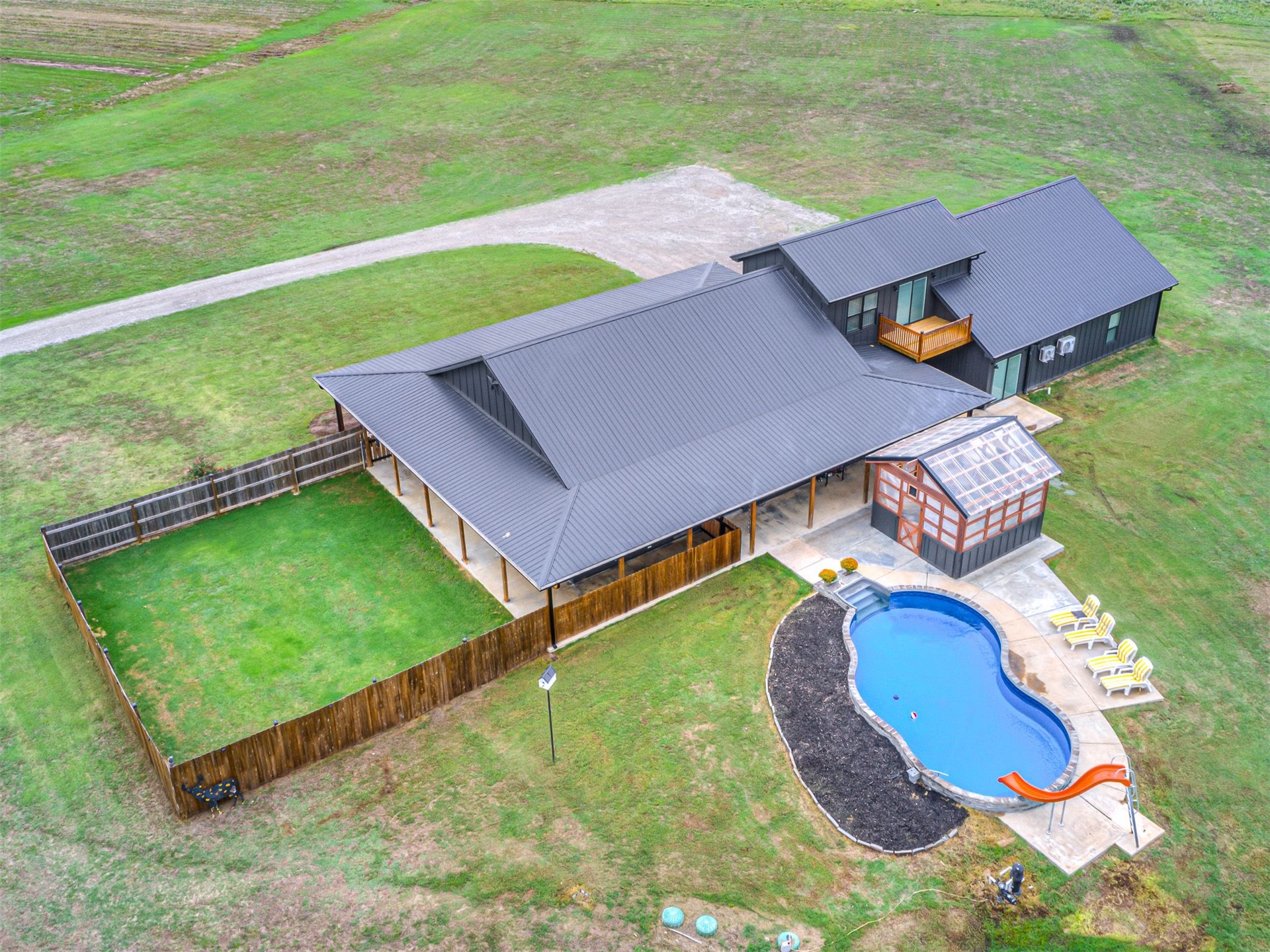 2234 N 205 Road Beggs OK 74421