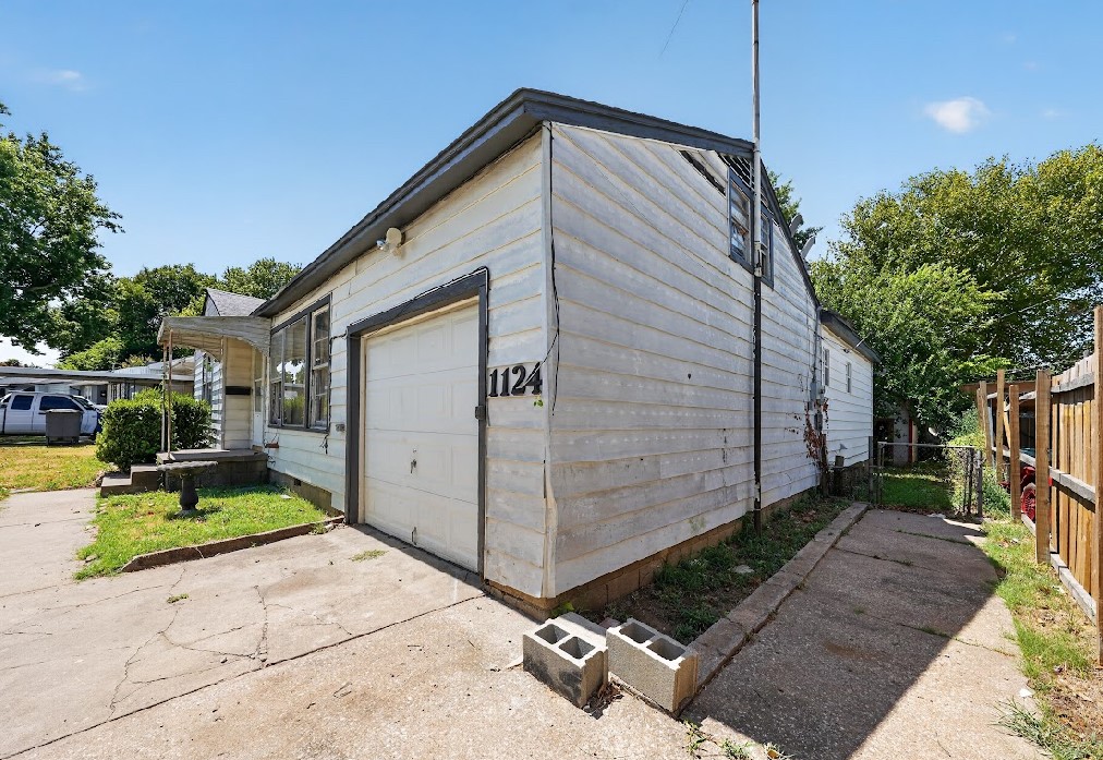 1124 N Canton Avenue Tulsa OK 74115