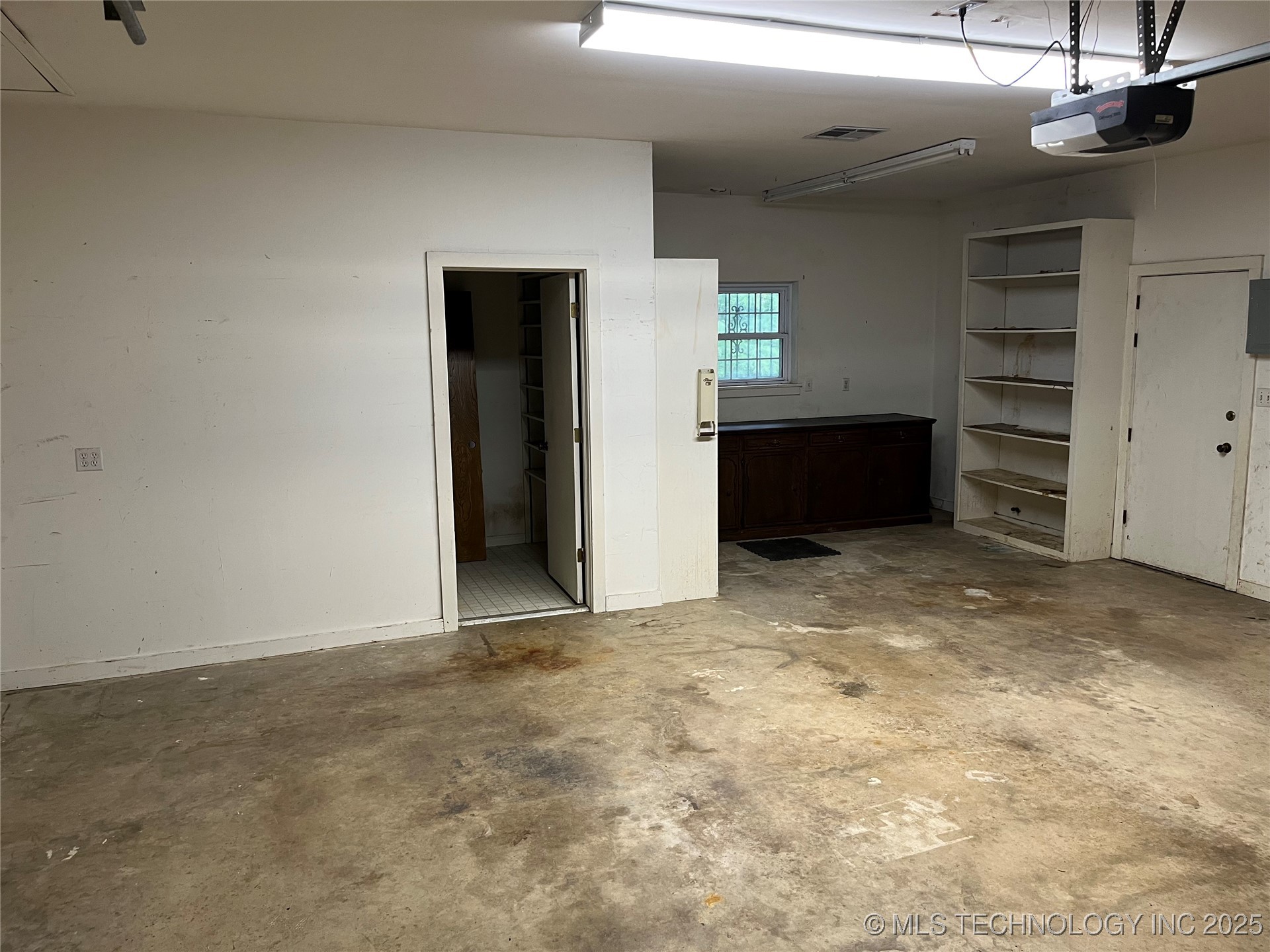 2000 Woodland Ada OK 74820