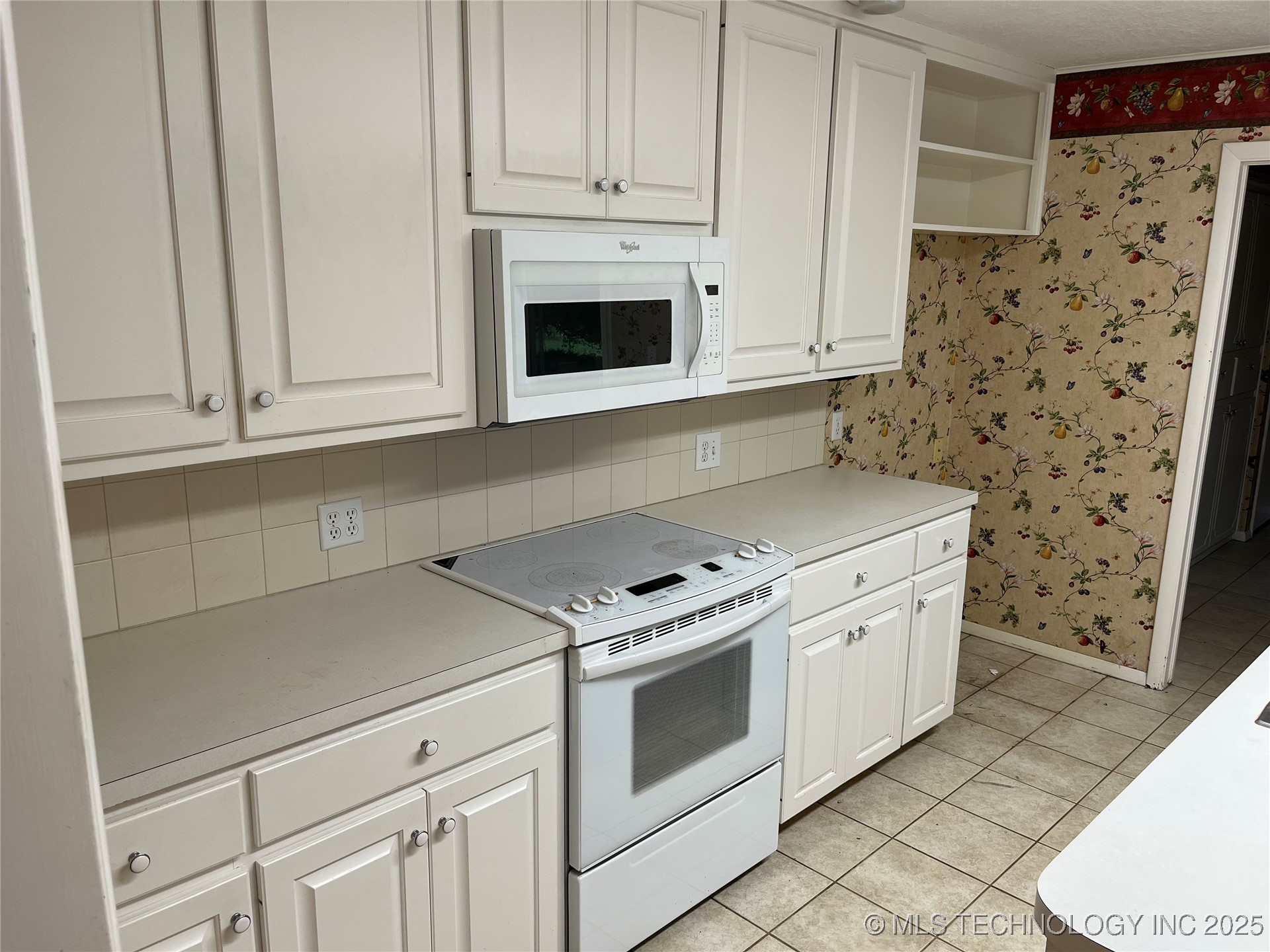 2000 Woodland Ada OK 74820