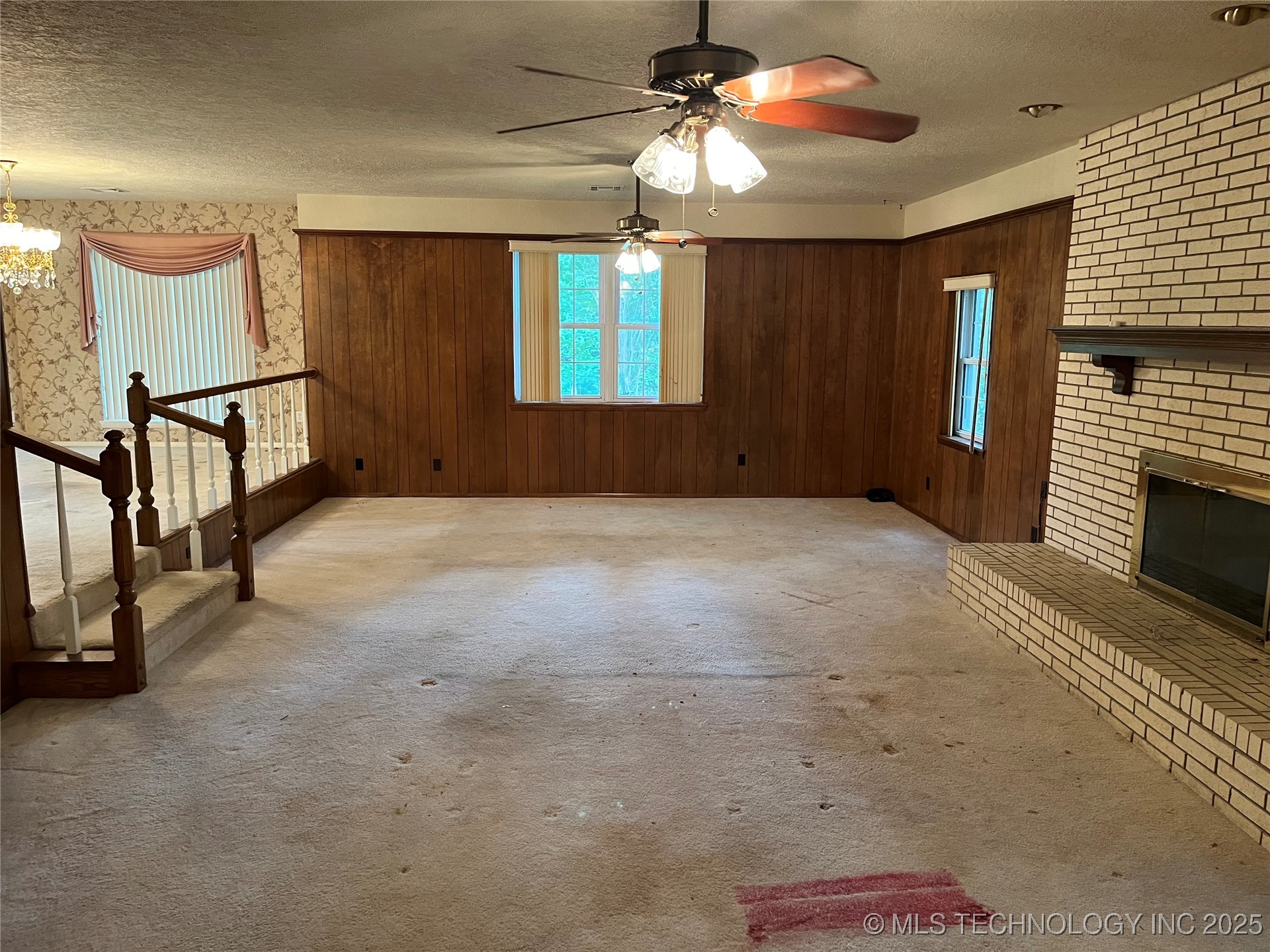 2000 Woodland Ada OK 74820