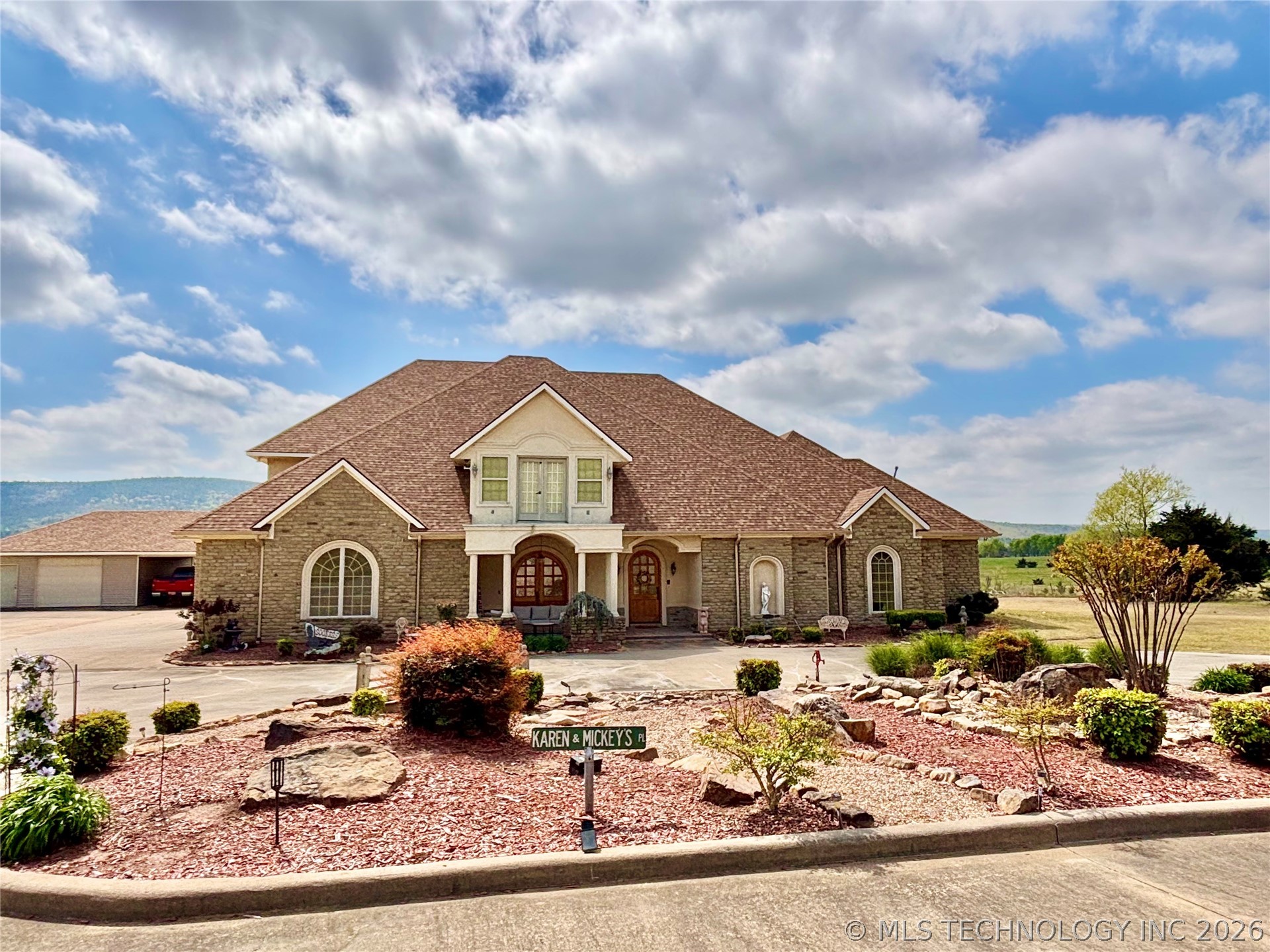 3301 Savage Highway Hartshorne OK 74547