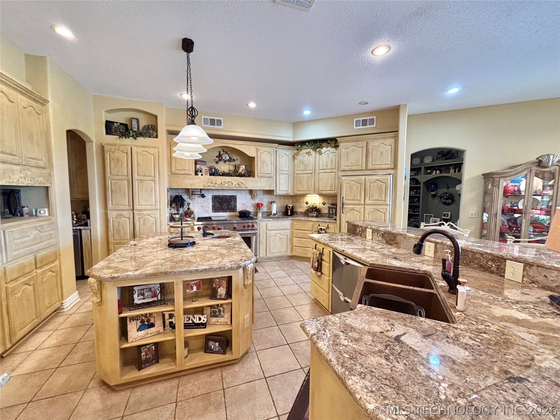 3301 Savage Highway Hartshorne OK 74547