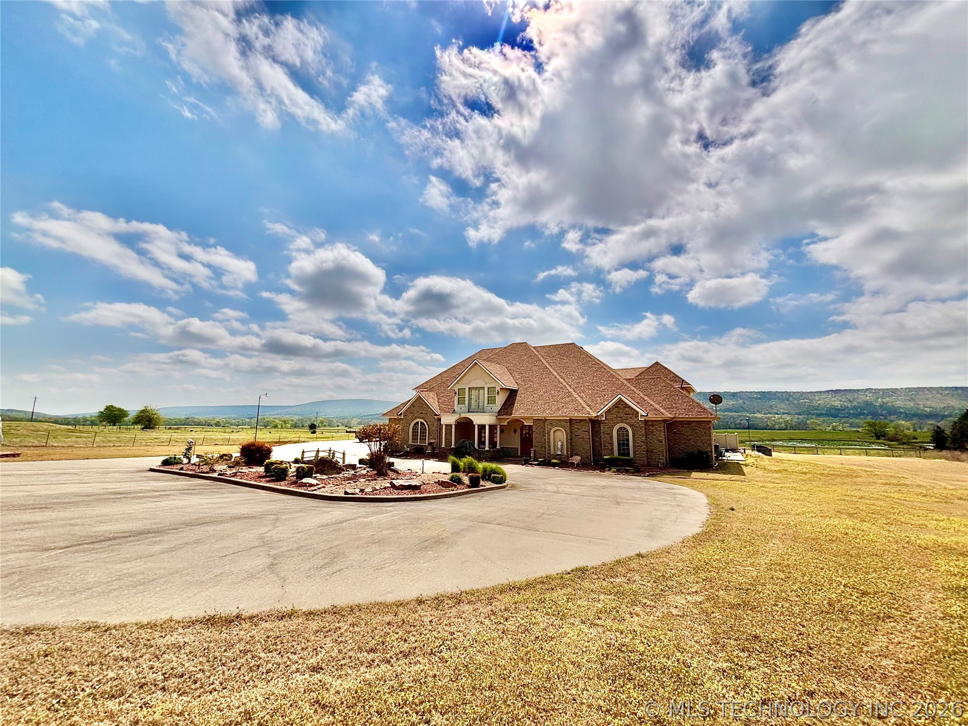 3301 Savage Highway Hartshorne OK 74547