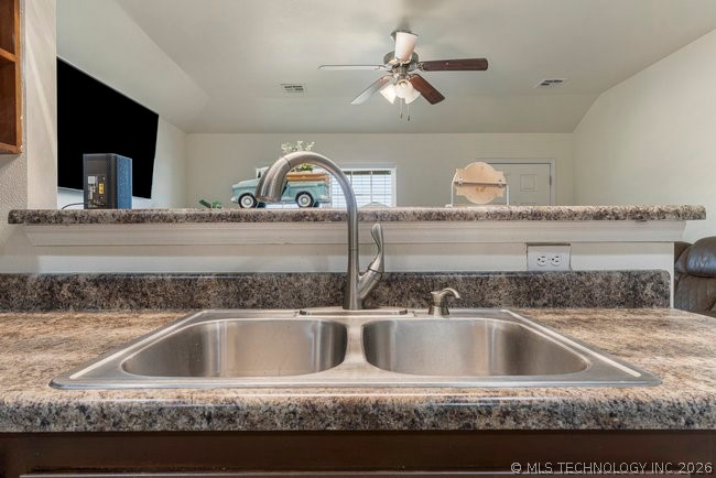 7210 S Fir Place Broken Arrow OK 74011