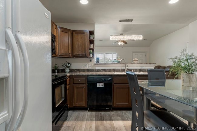 7210 S Fir Place Broken Arrow OK 74011